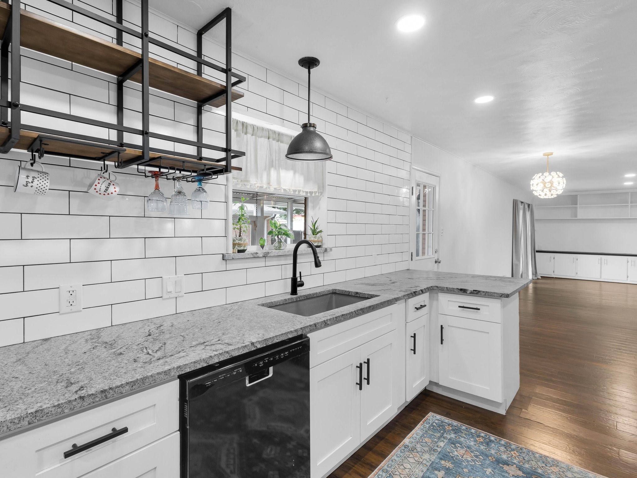 1511 Wysong Drive