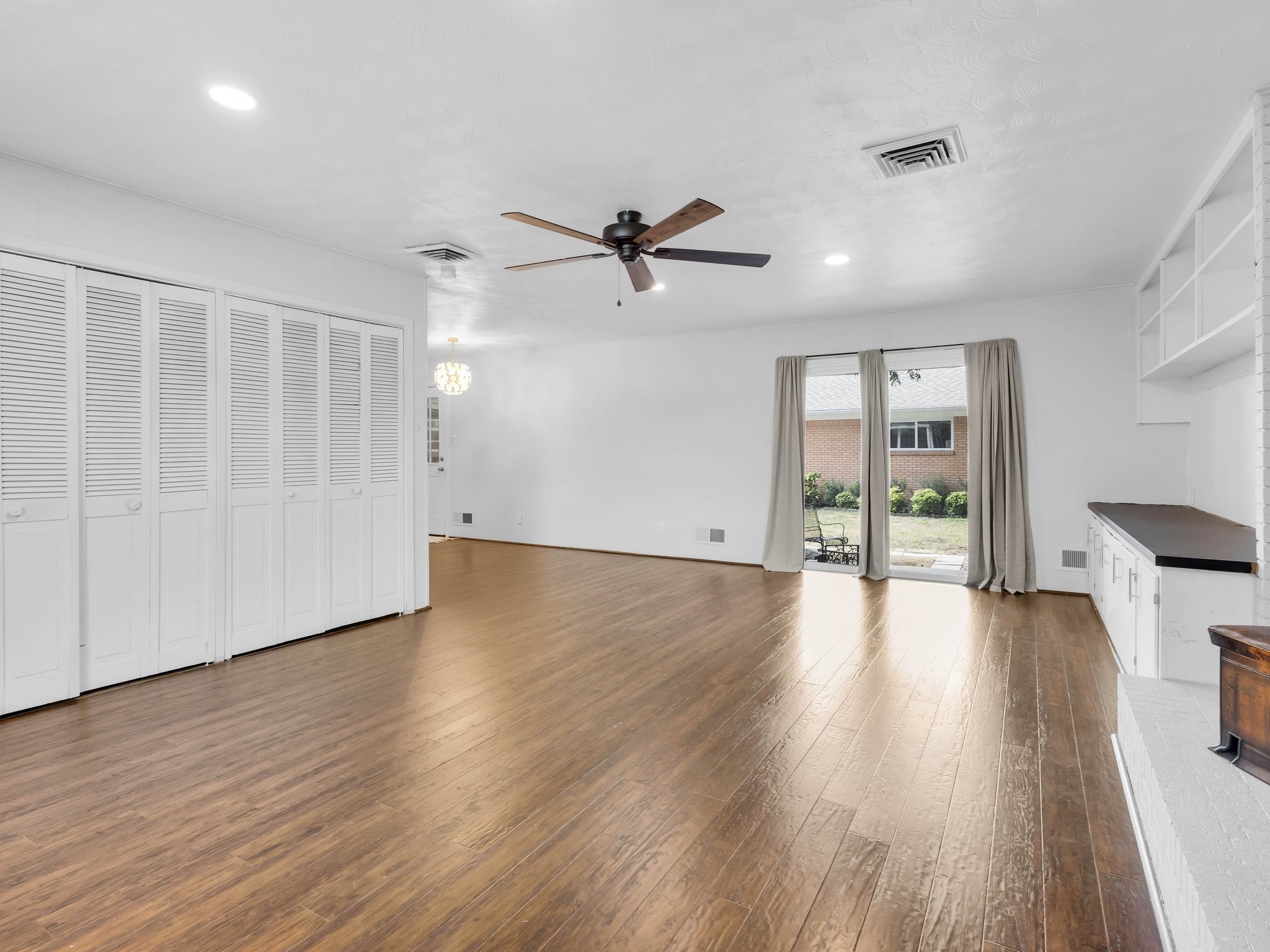 1511 Wysong Drive