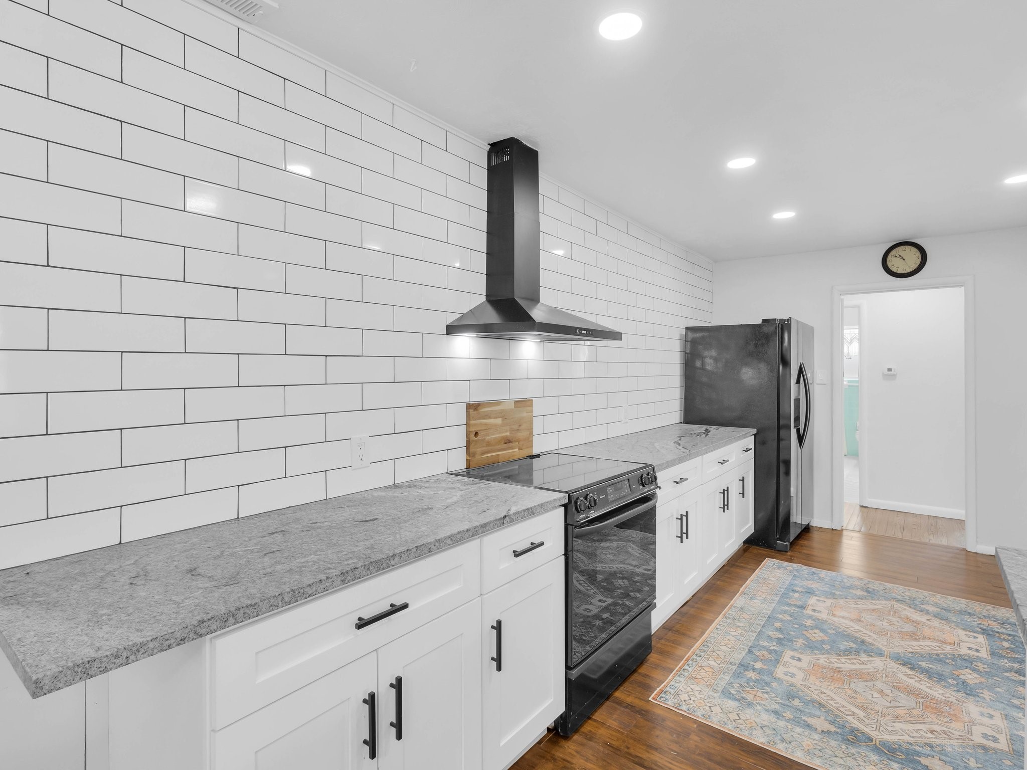 1511 Wysong Drive