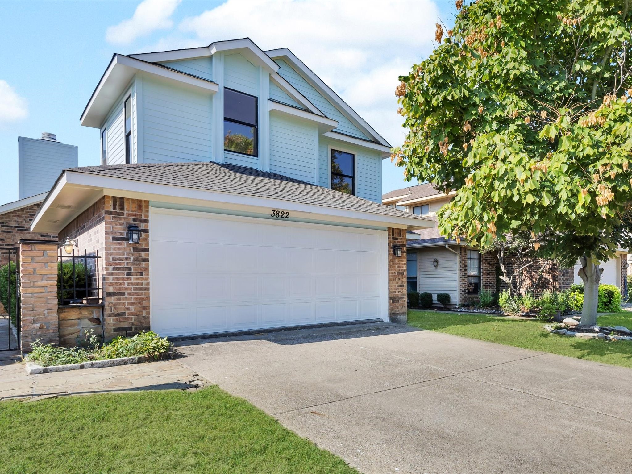 3822 Clover Hill Lane