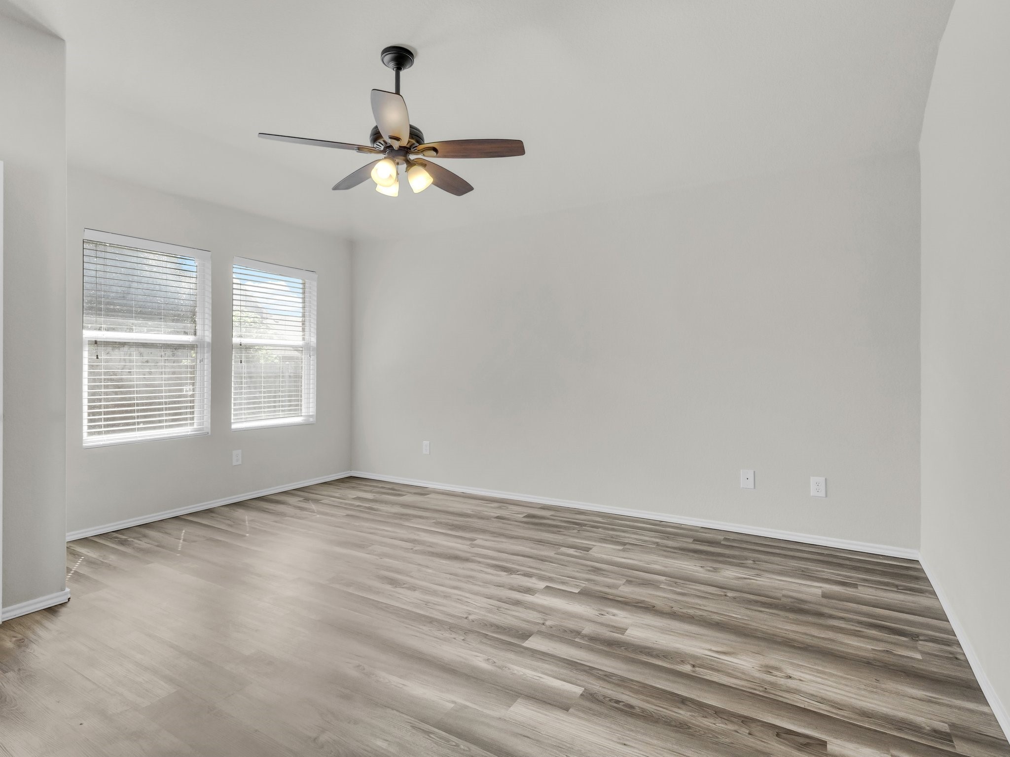 4525 Indian Paint Way