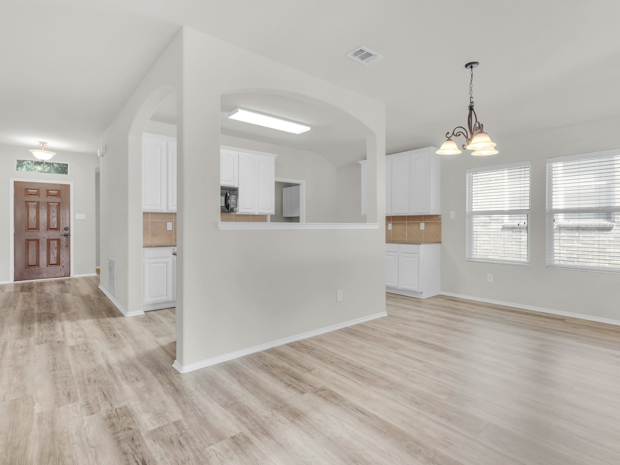 4525 Indian Paint Way
