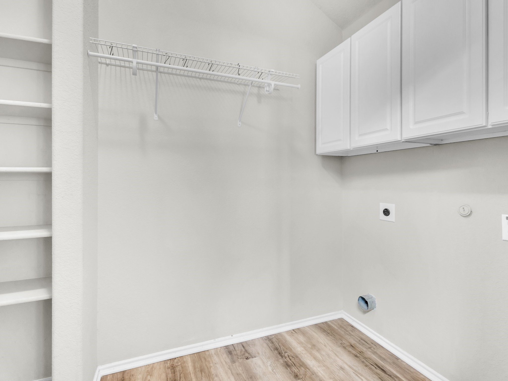 4525 Indian Paint Way