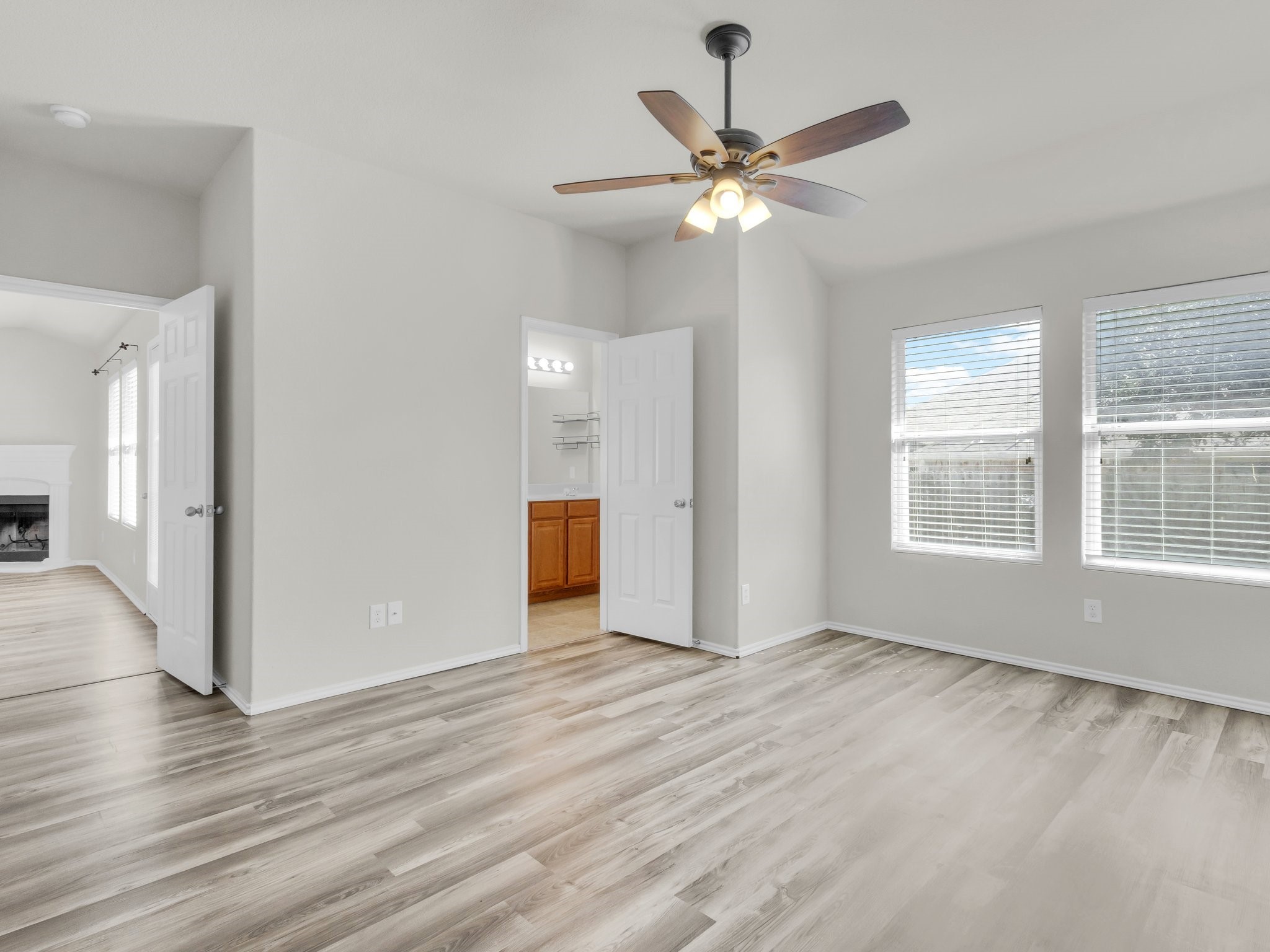 4525 Indian Paint Way