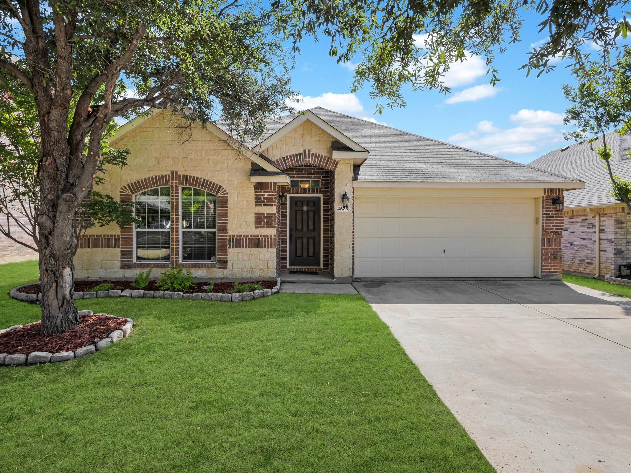 4525 Indian Paint Way