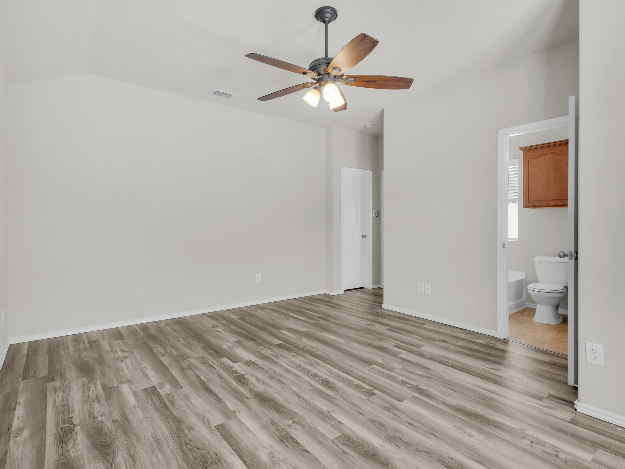 4525 Indian Paint Way