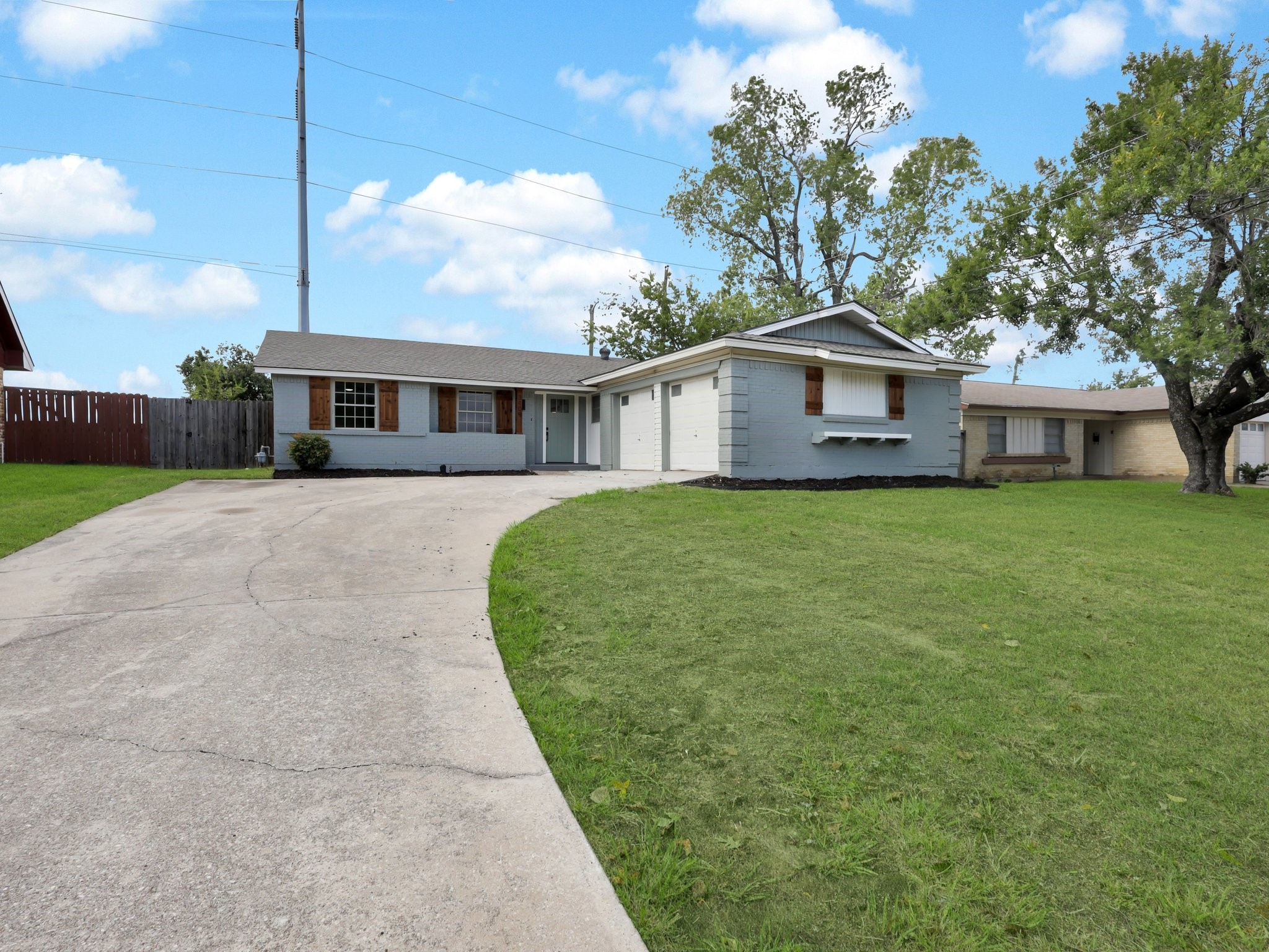 3109 Ridgedale Street