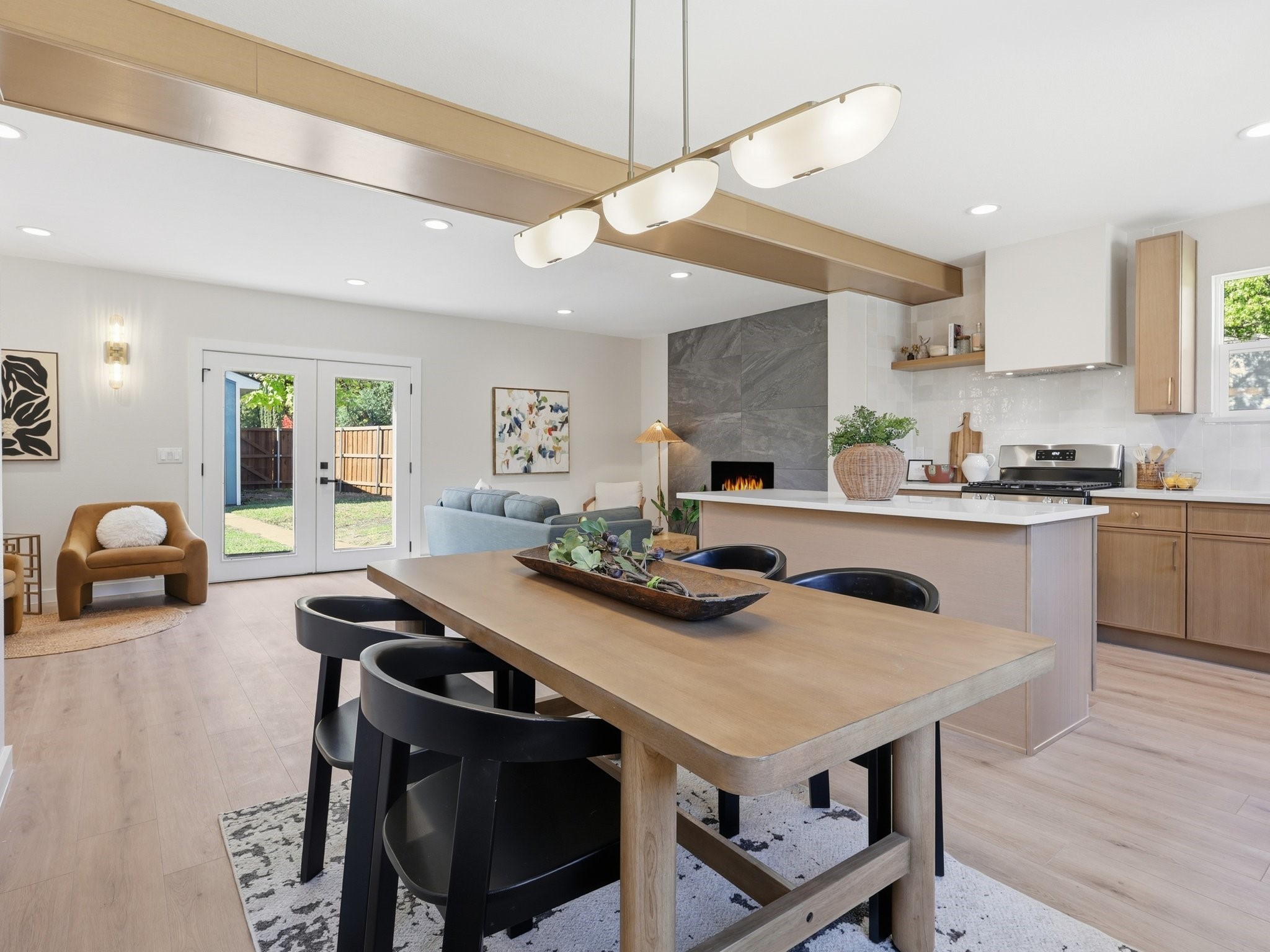 600 S Cottonwood Drive