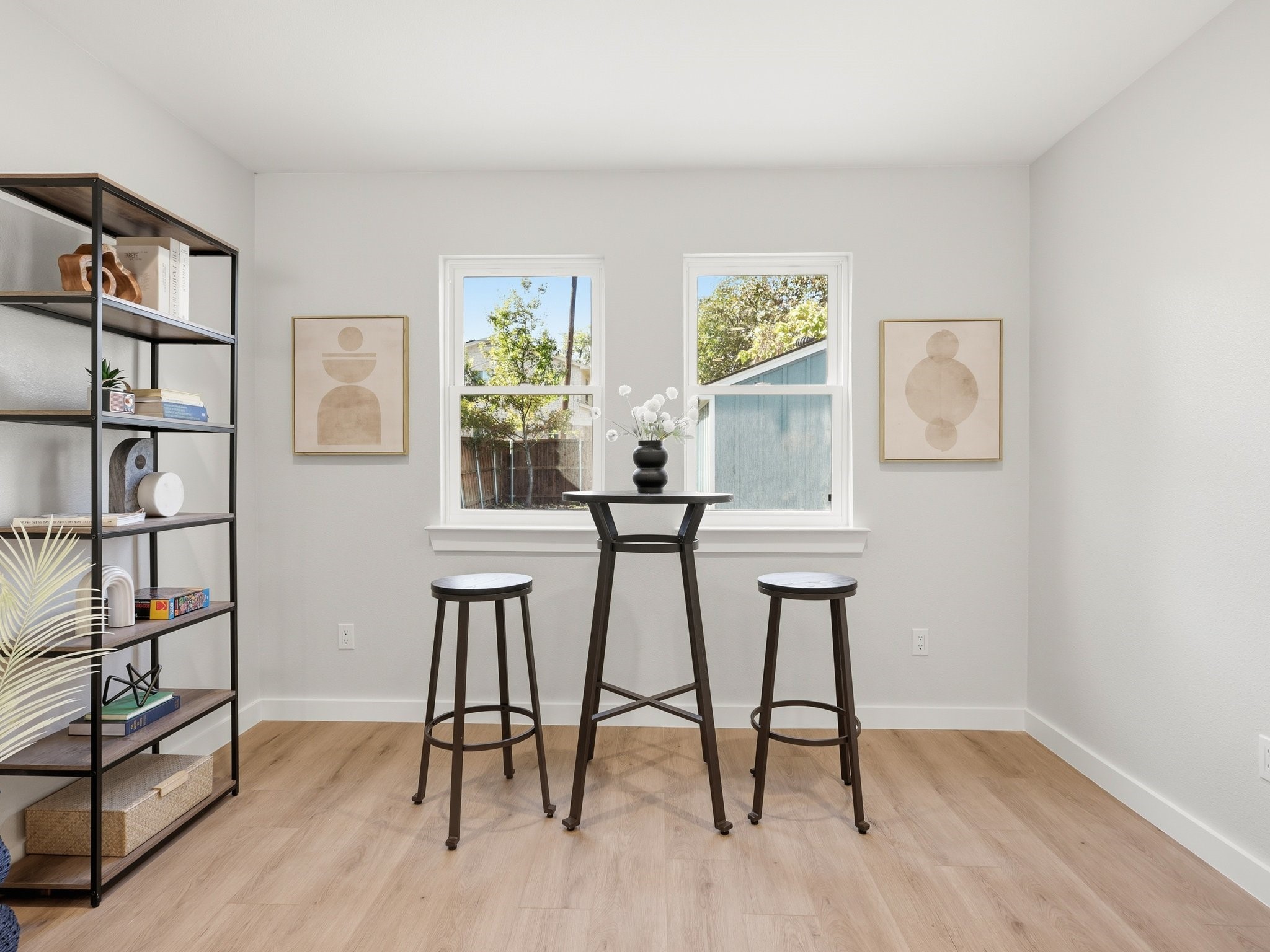 600 S Cottonwood Drive