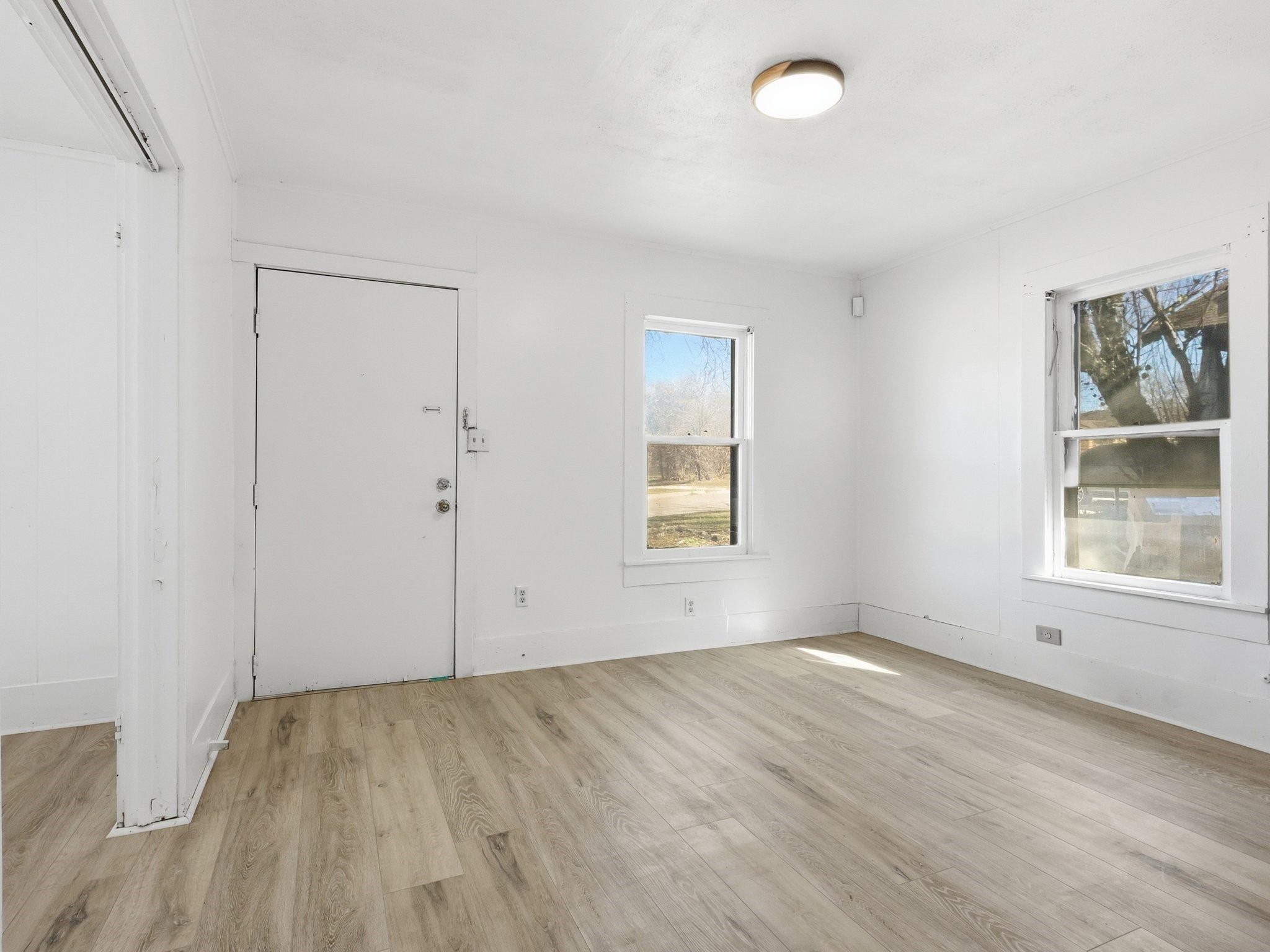 5229 Kilpatrick Avenue