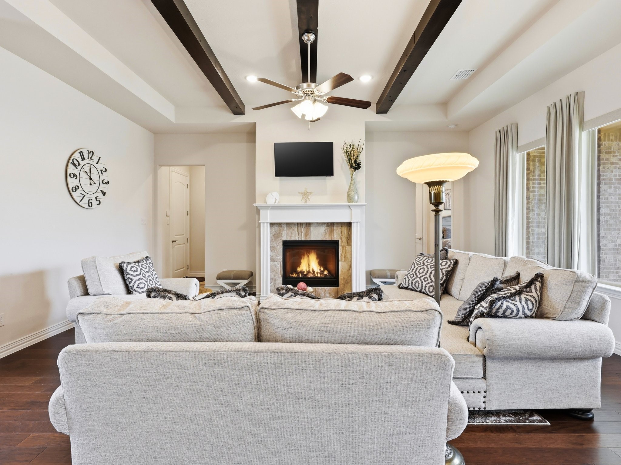 831 Rio Vista Lane