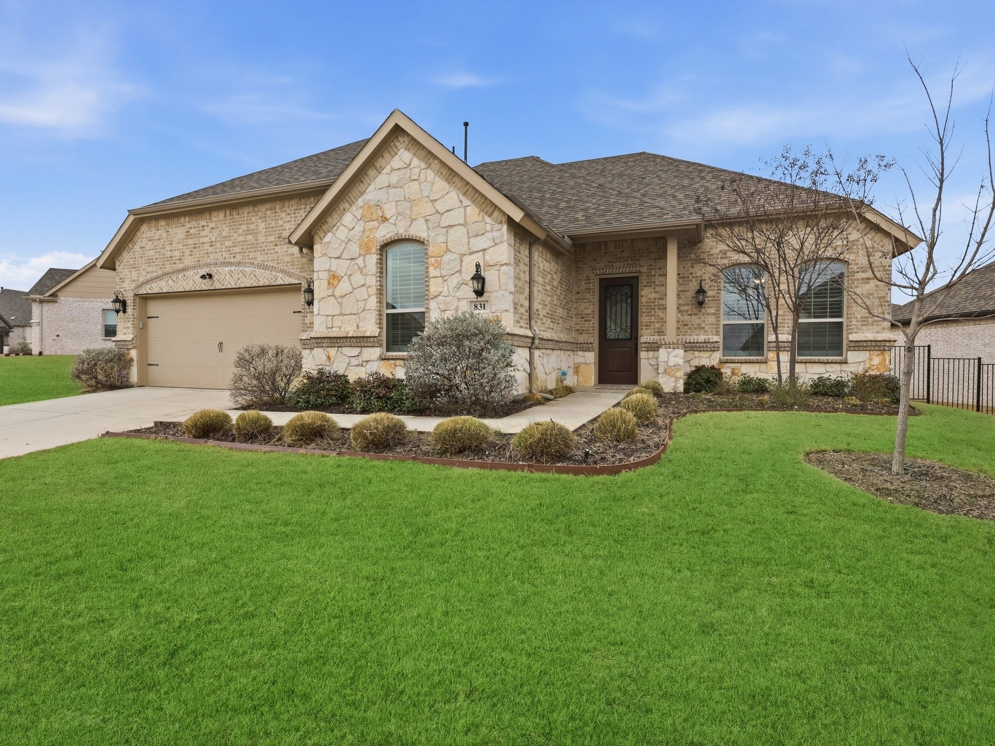 831 Rio Vista Lane
