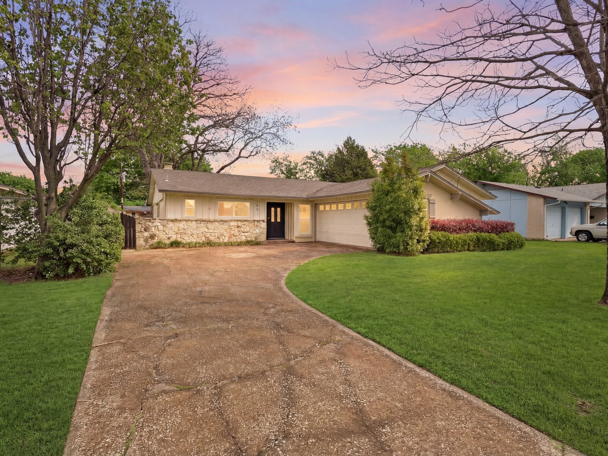 732 Pinehurst Drive
