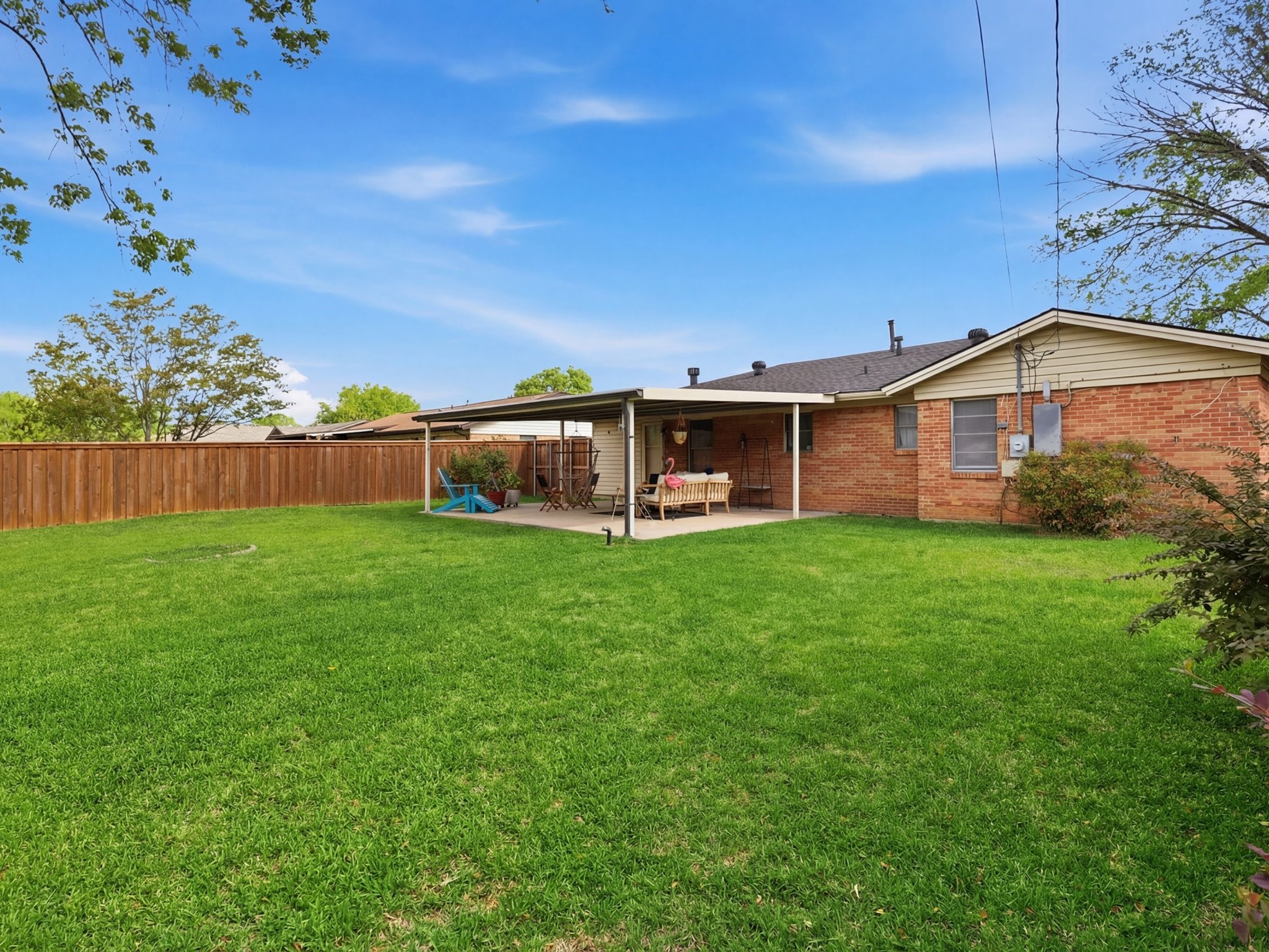 2613 W Rochelle Road