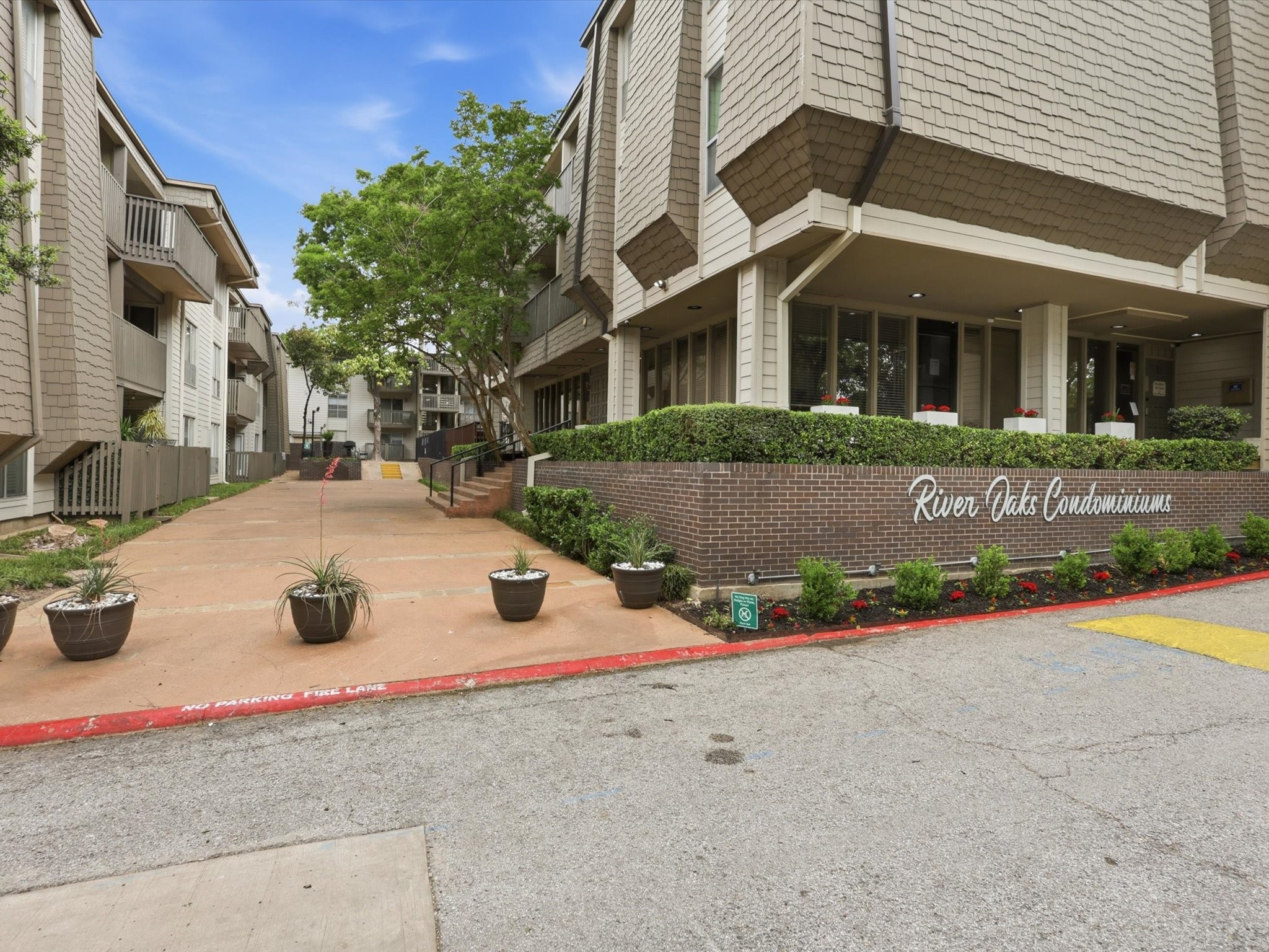4851 Cedar Springs Road