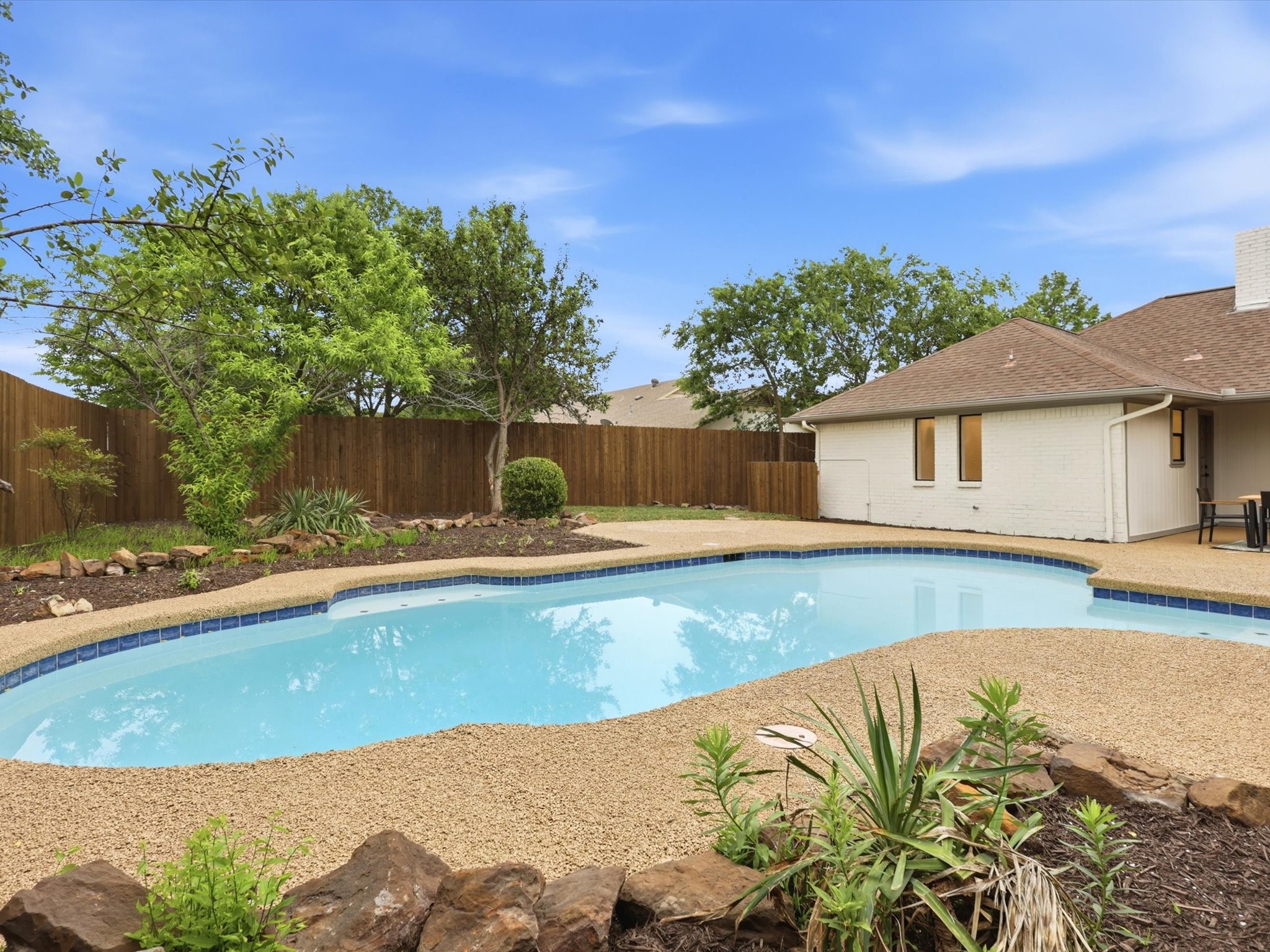 2229 Ridgewood