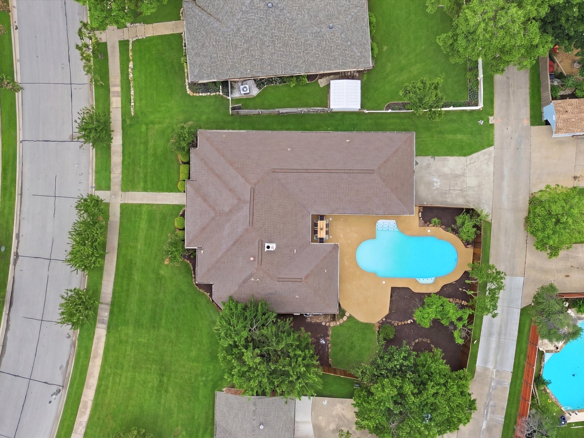 2229 Ridgewood