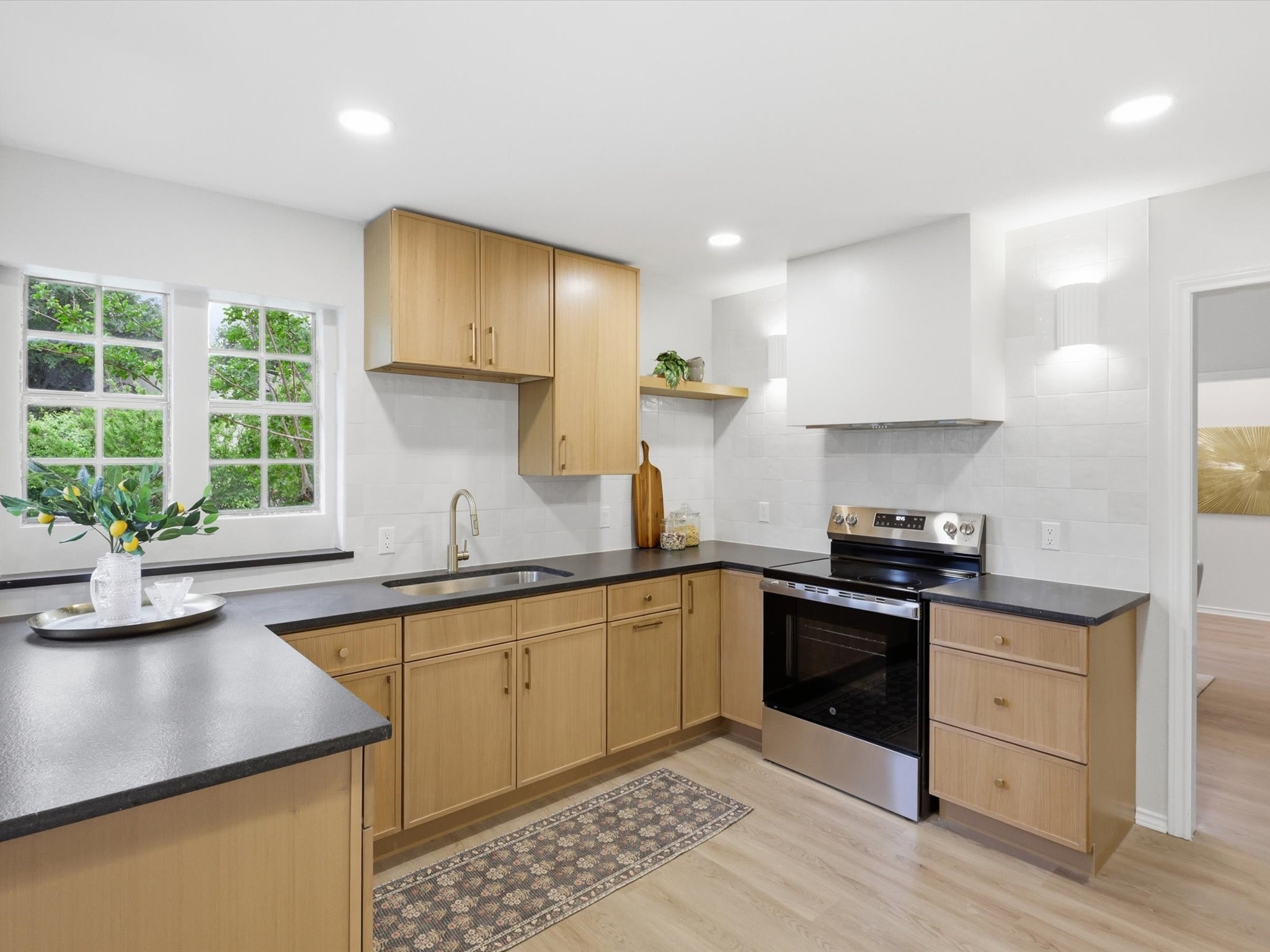 2229 Ridgewood