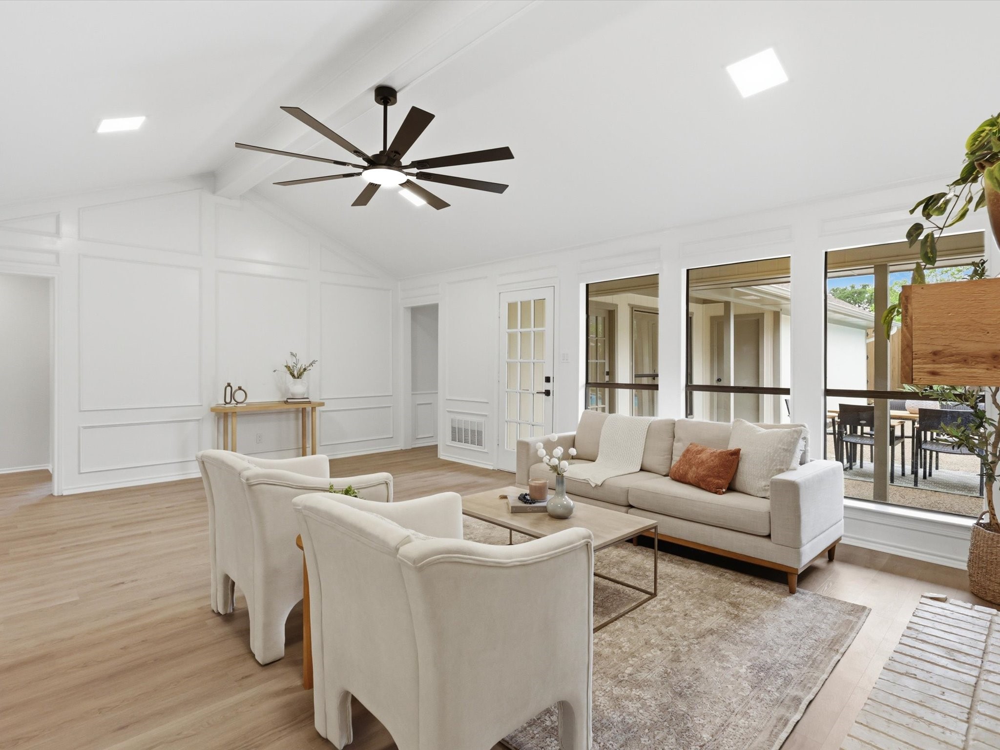 2229 Ridgewood