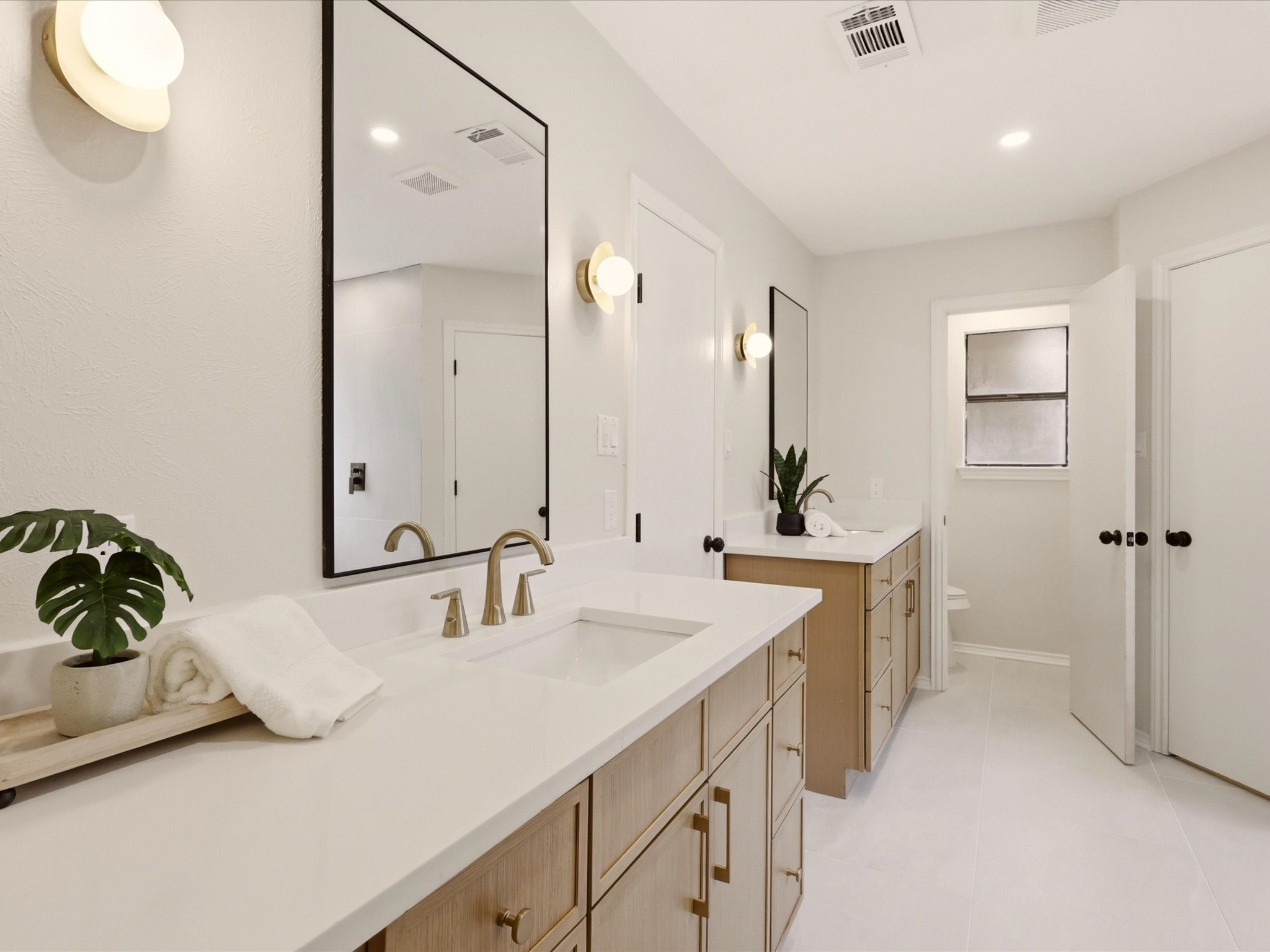2229 Ridgewood