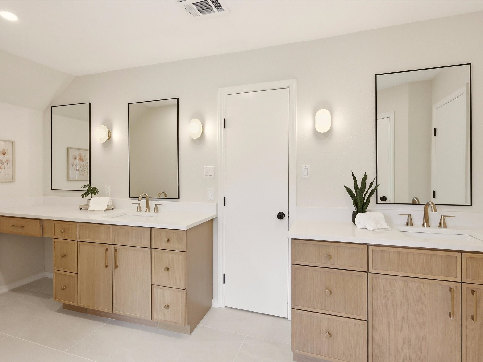 2229 Ridgewood