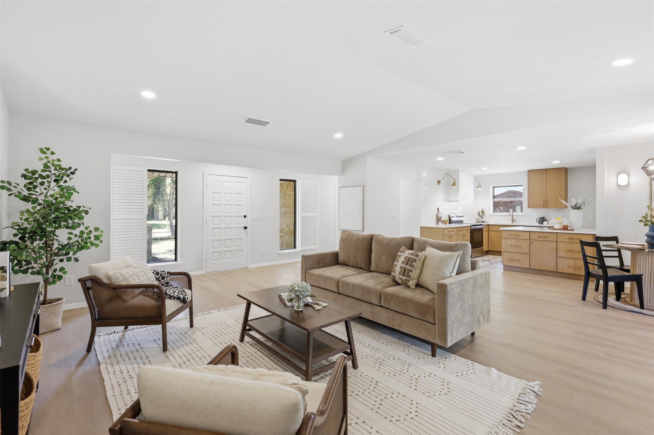 8 Green View Circle