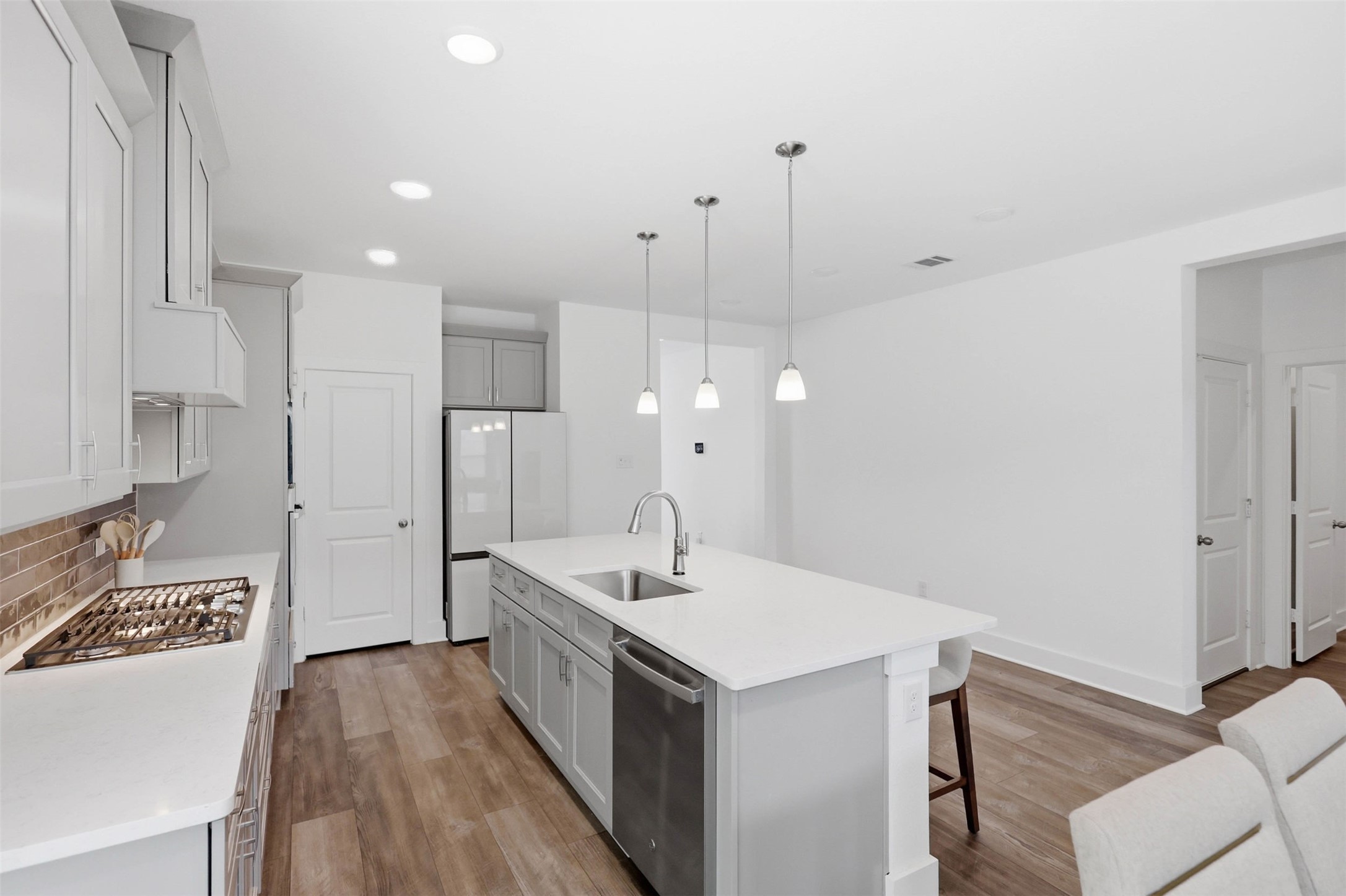 1240 Lady Mantle Way