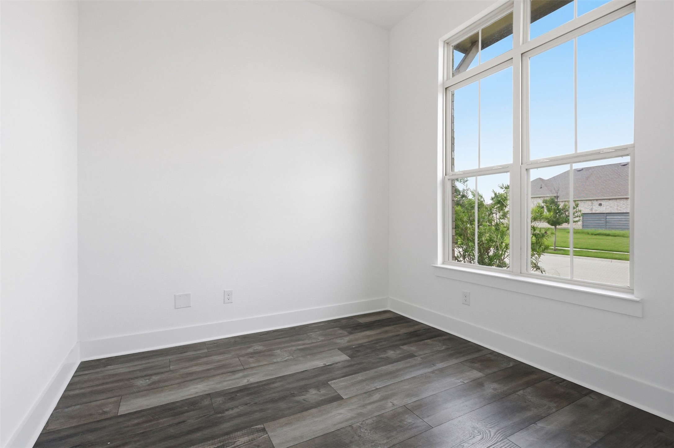 1240 Lady Mantle Way