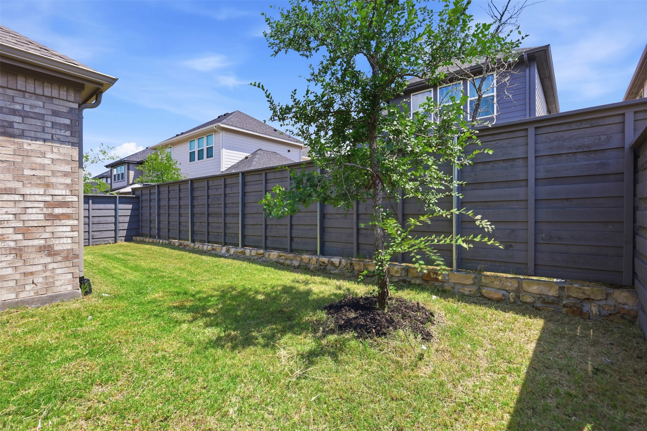 1240 Lady Mantle Way
