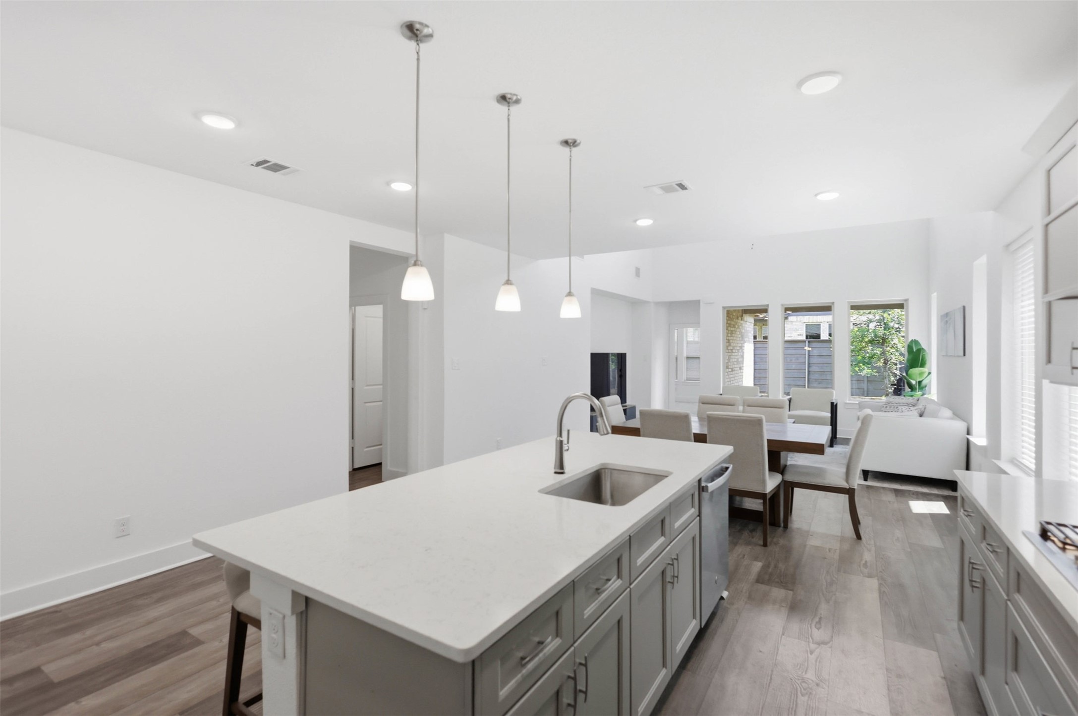 1240 Lady Mantle Way