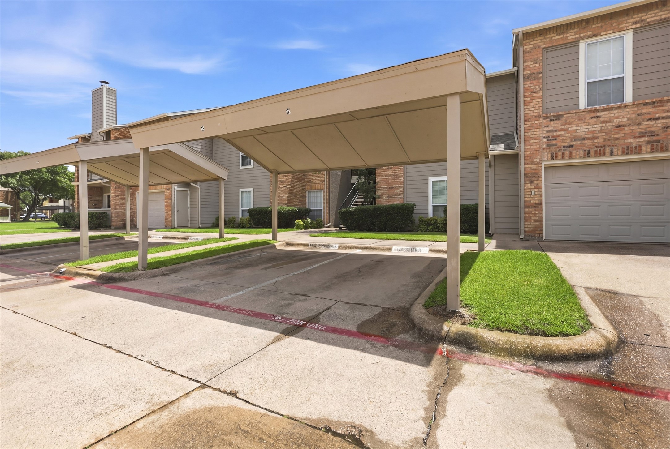 1700 Amelia Court 723