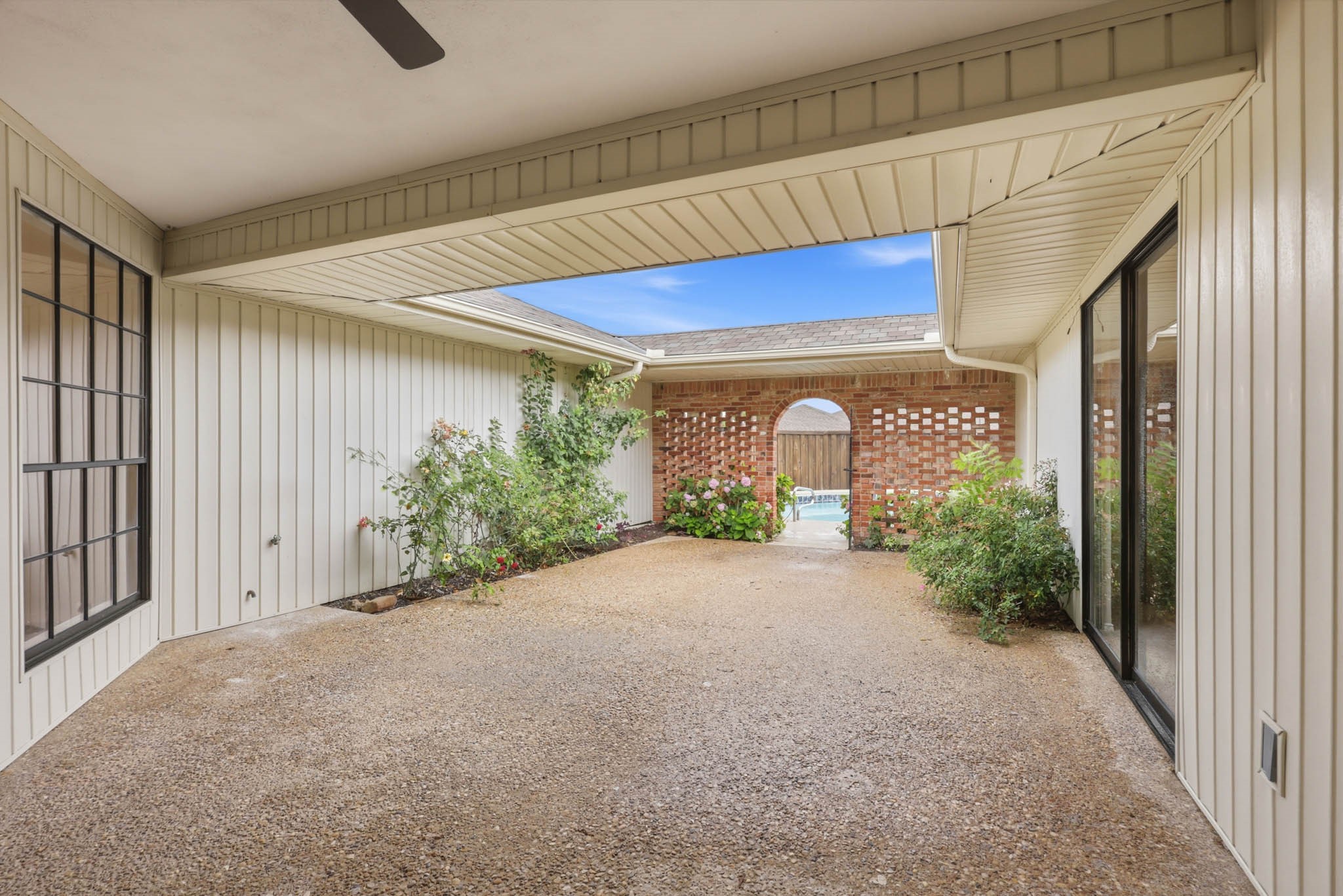 527 Tiffany Trail