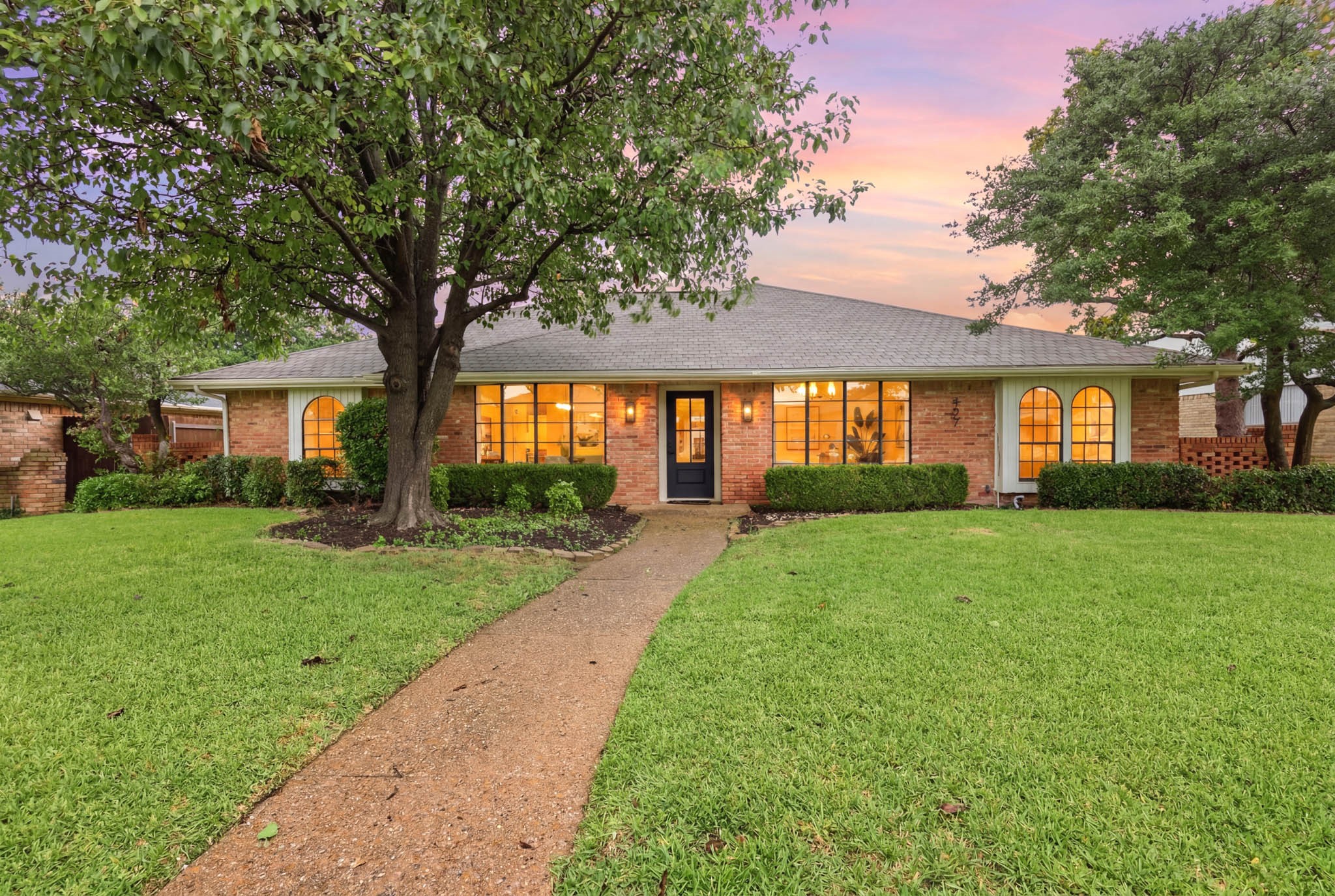527 Tiffany Trail