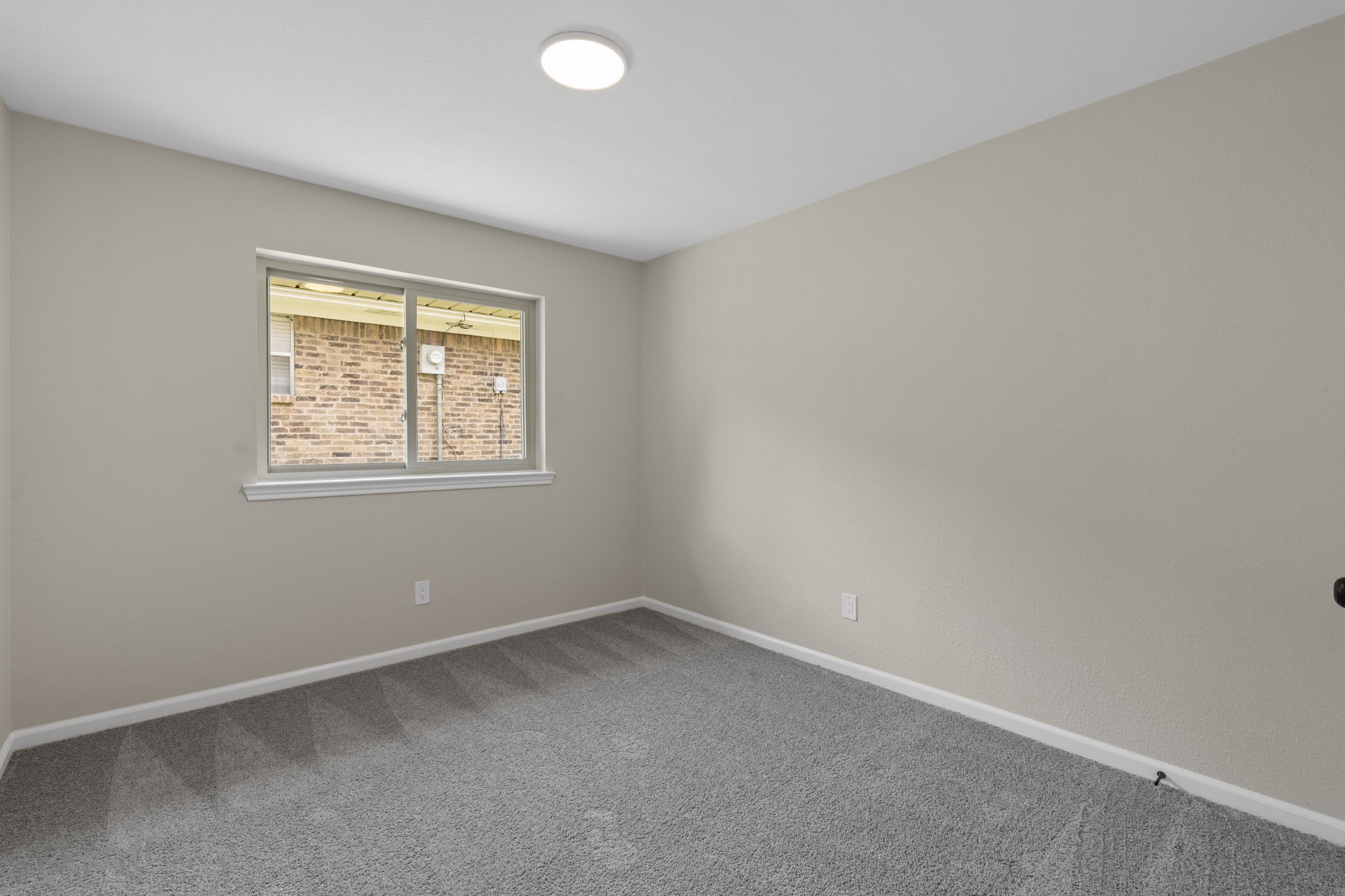 2202 Silver Holly Lane