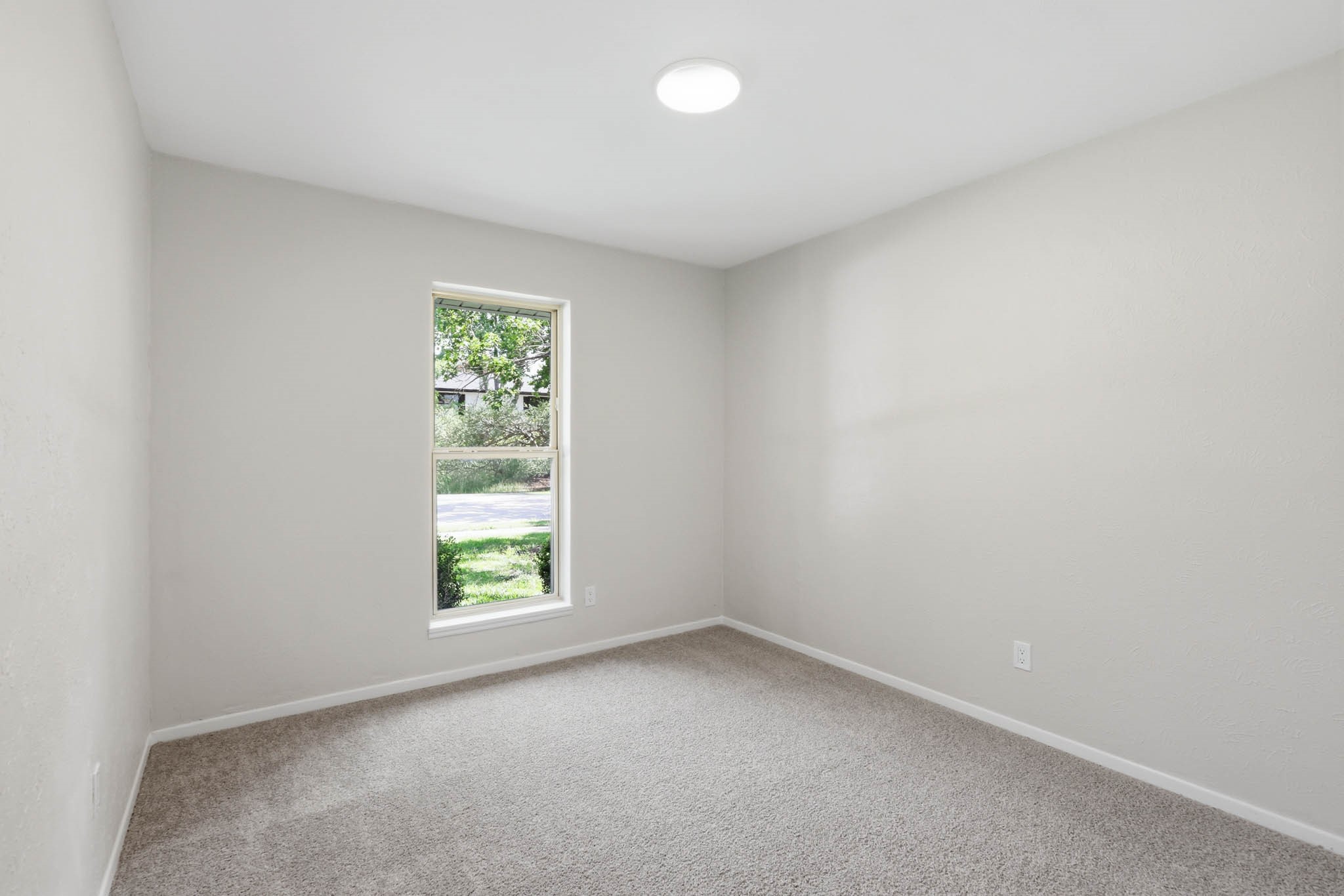 2604 Peppertree Place