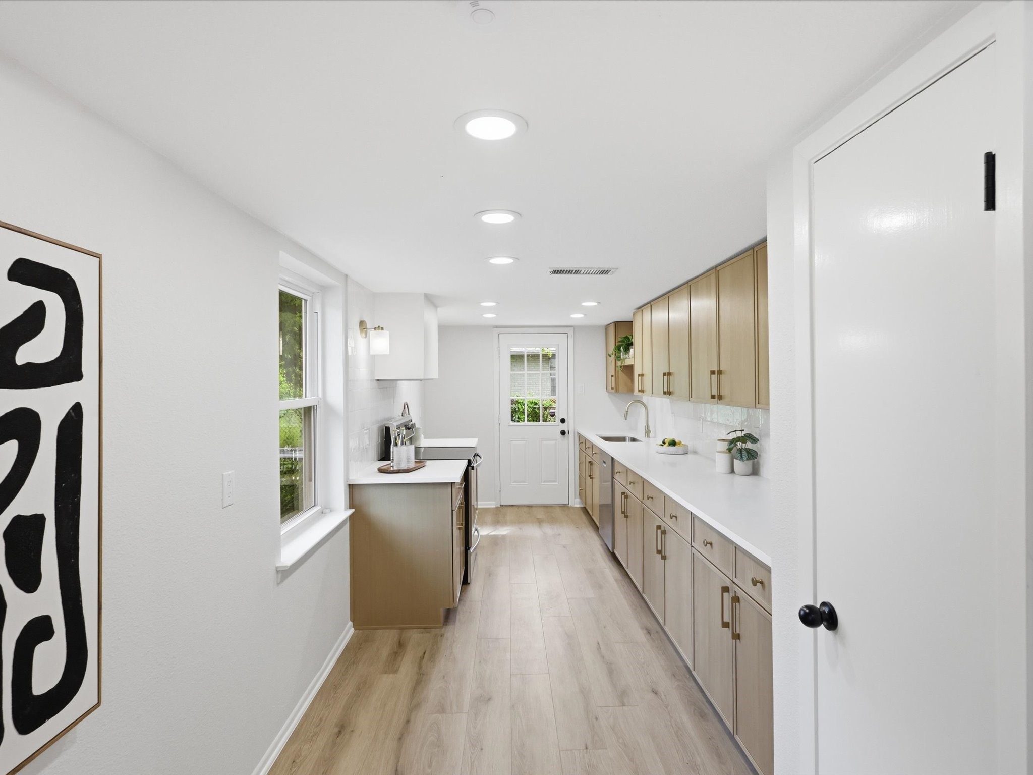 732 Pinehurst Drive