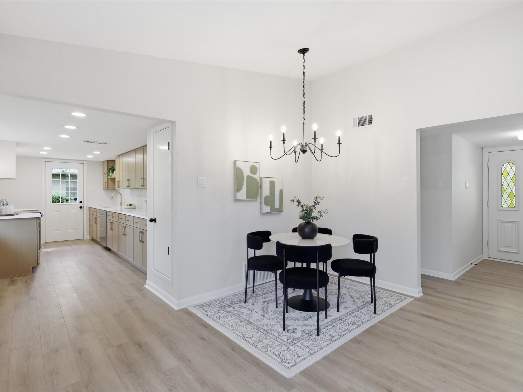 732 Pinehurst Drive