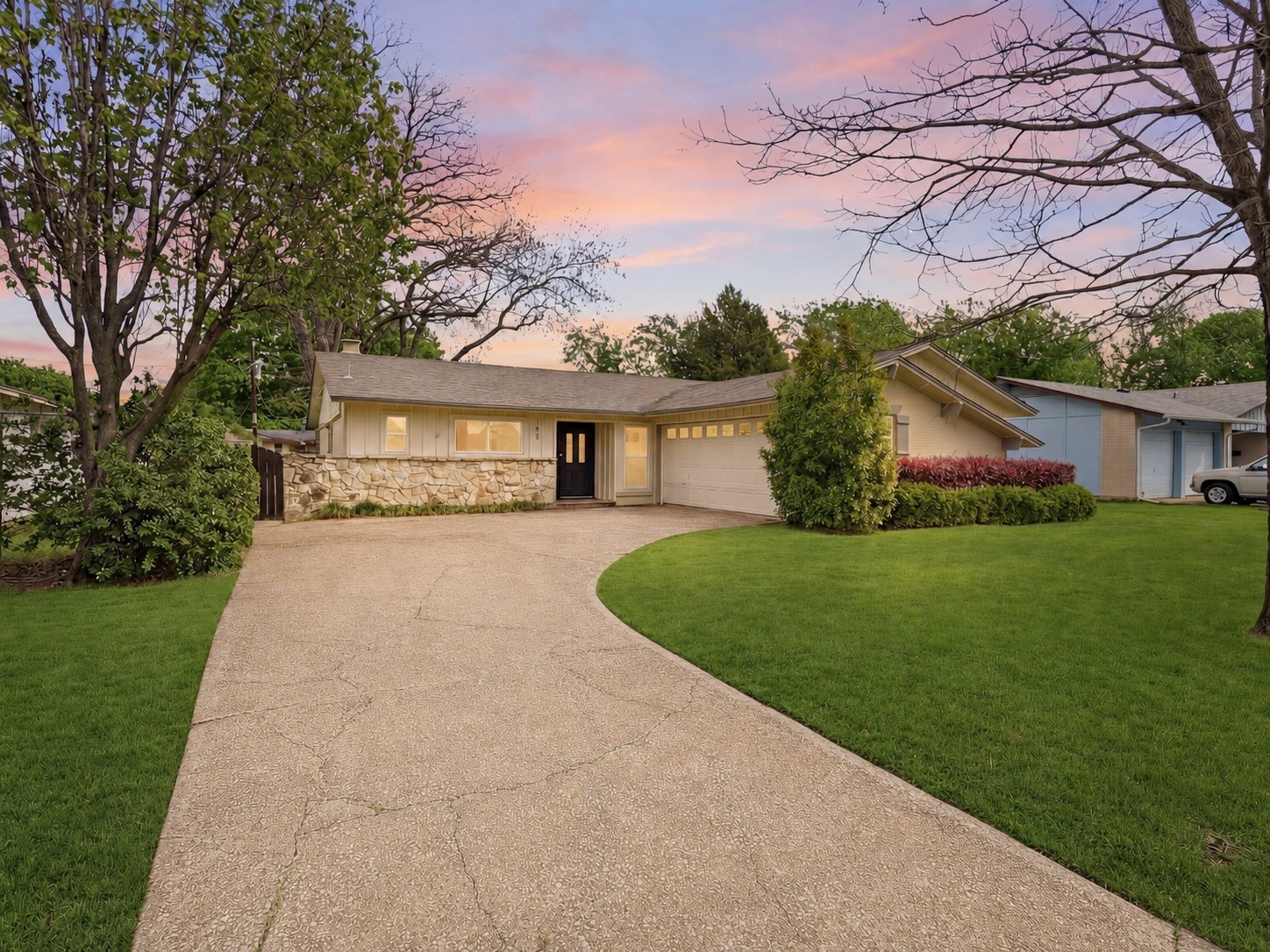 732 Pinehurst Drive