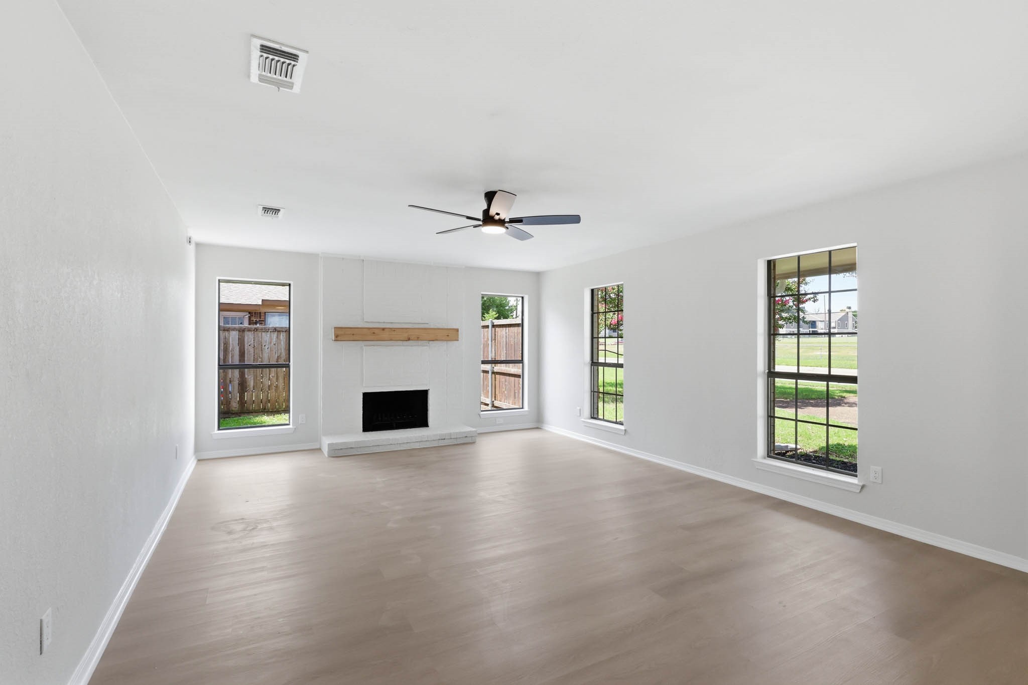 1516 Hendrick Drive