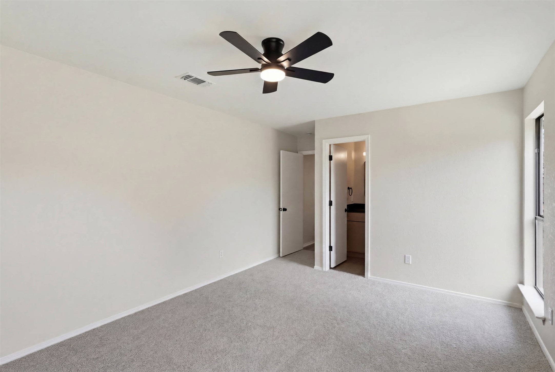 1516 Hendrick Drive