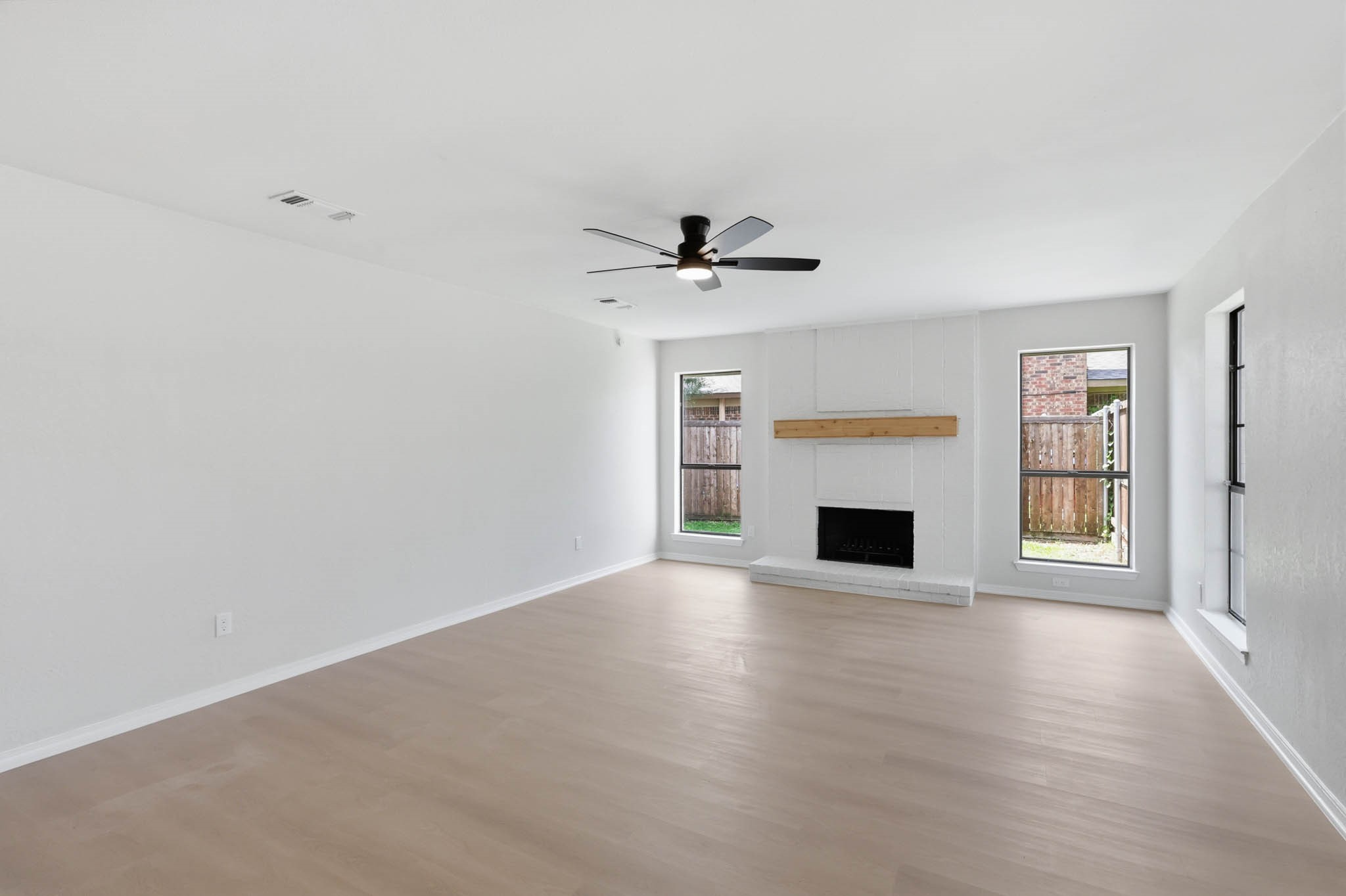 1516 Hendrick Drive