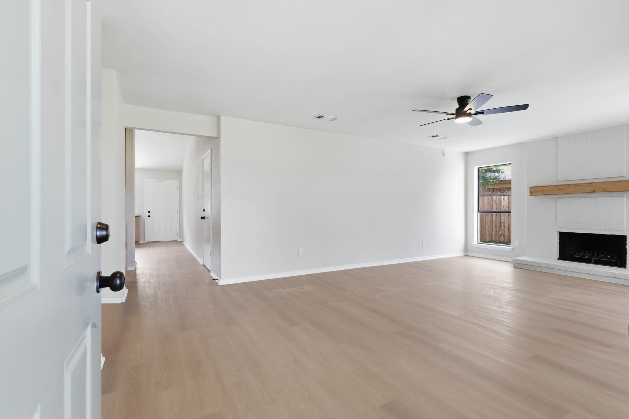 1516 Hendrick Drive