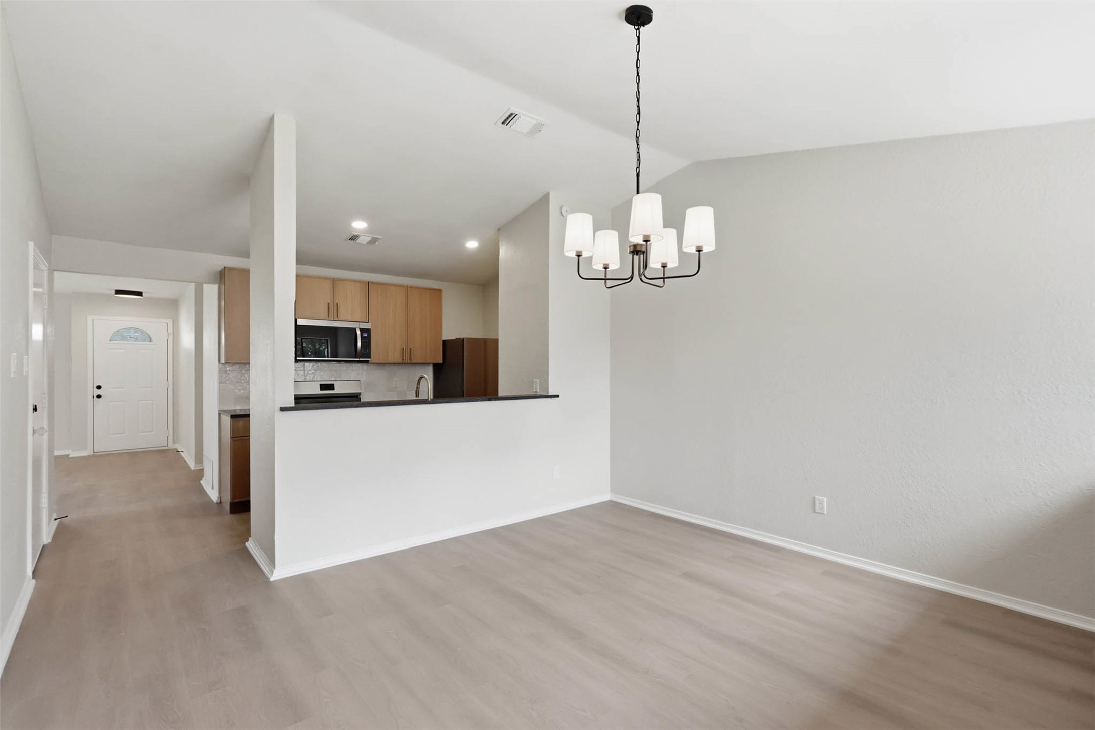 1516 Hendrick Drive