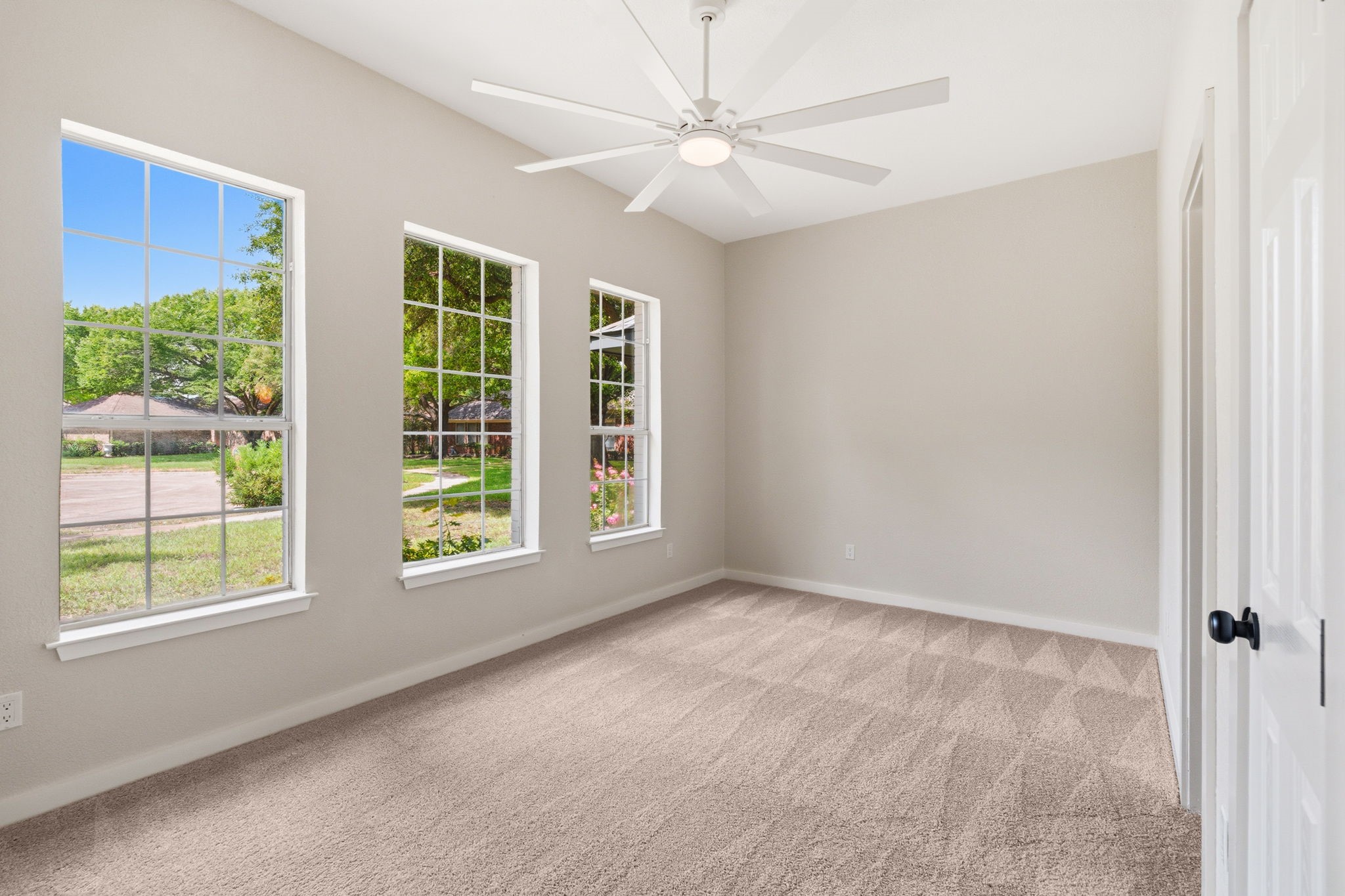 3306 Blue Bell Place