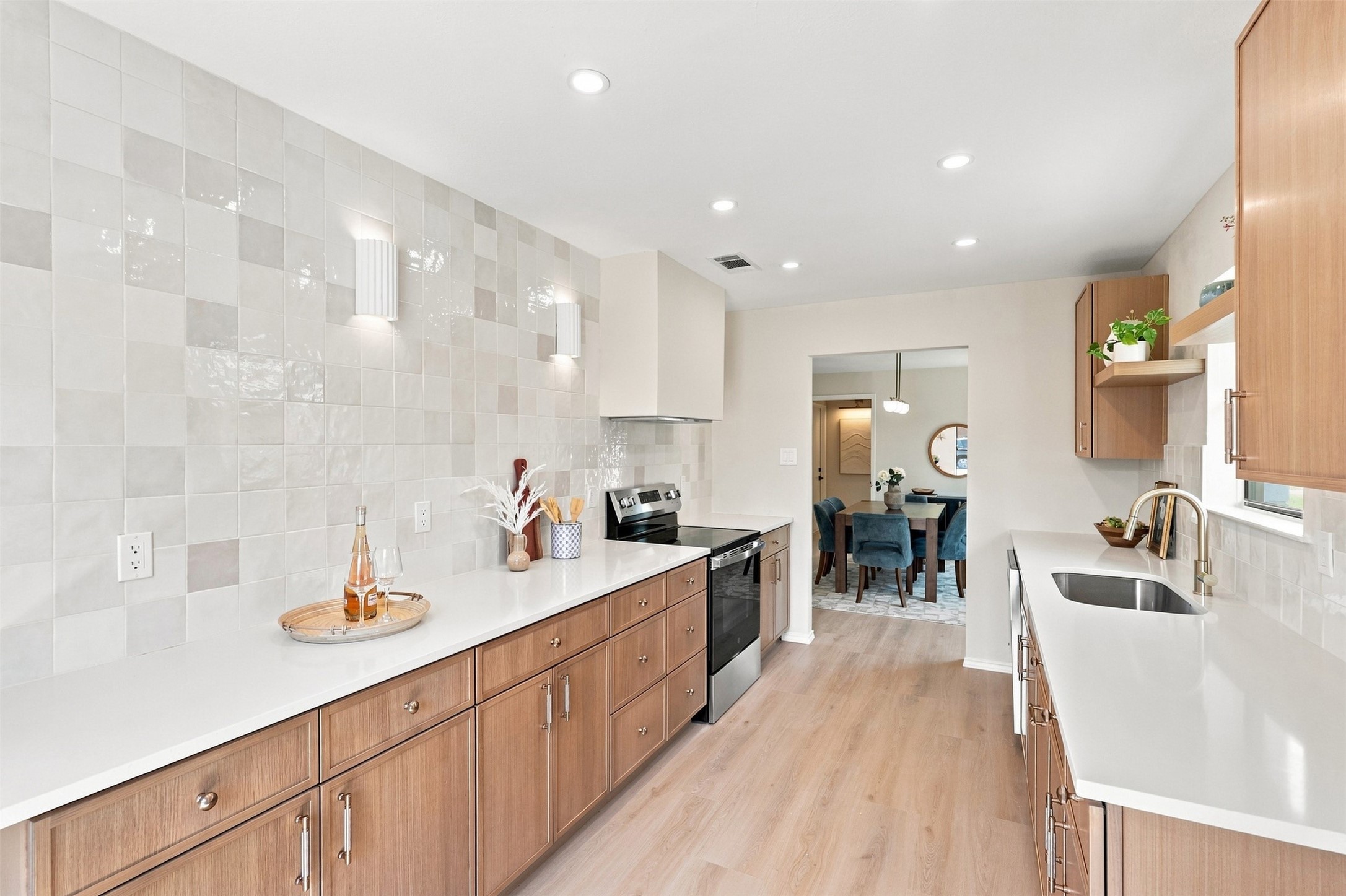 7321 Burke Circle