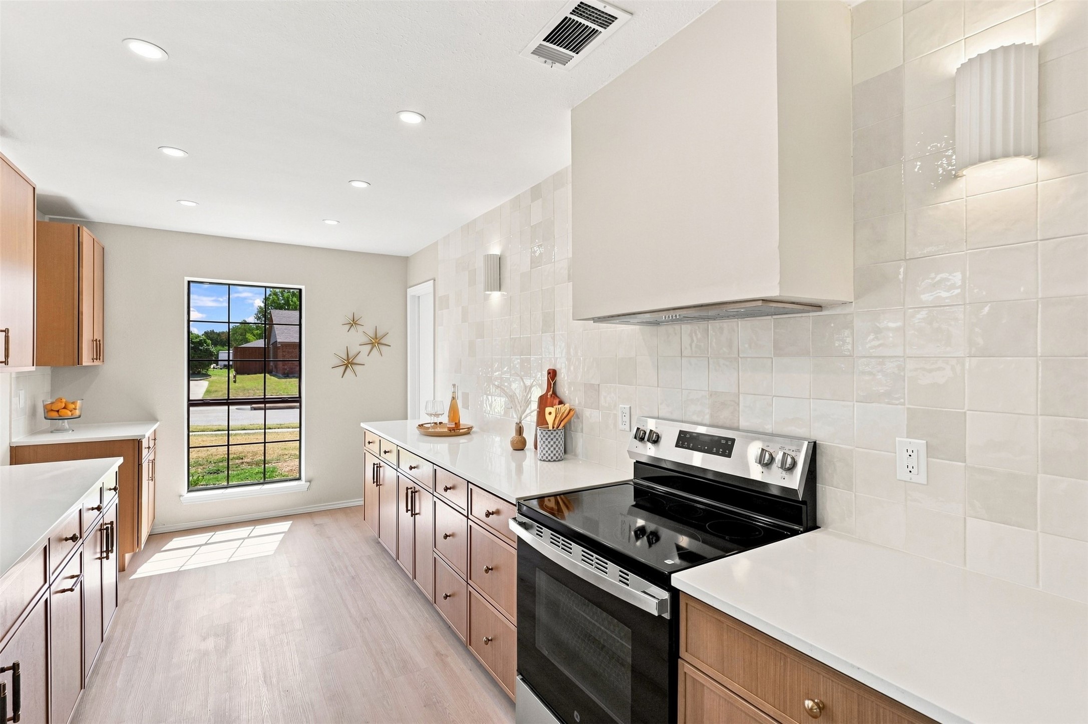 7321 Burke Circle