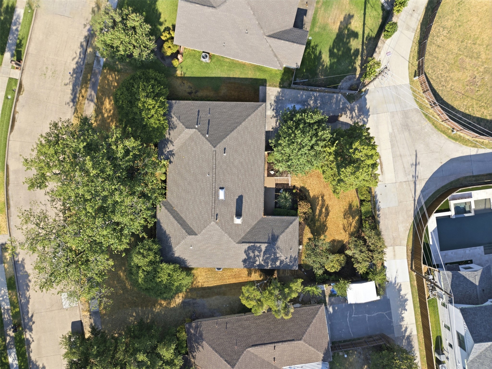 1905 Midcrest Drive