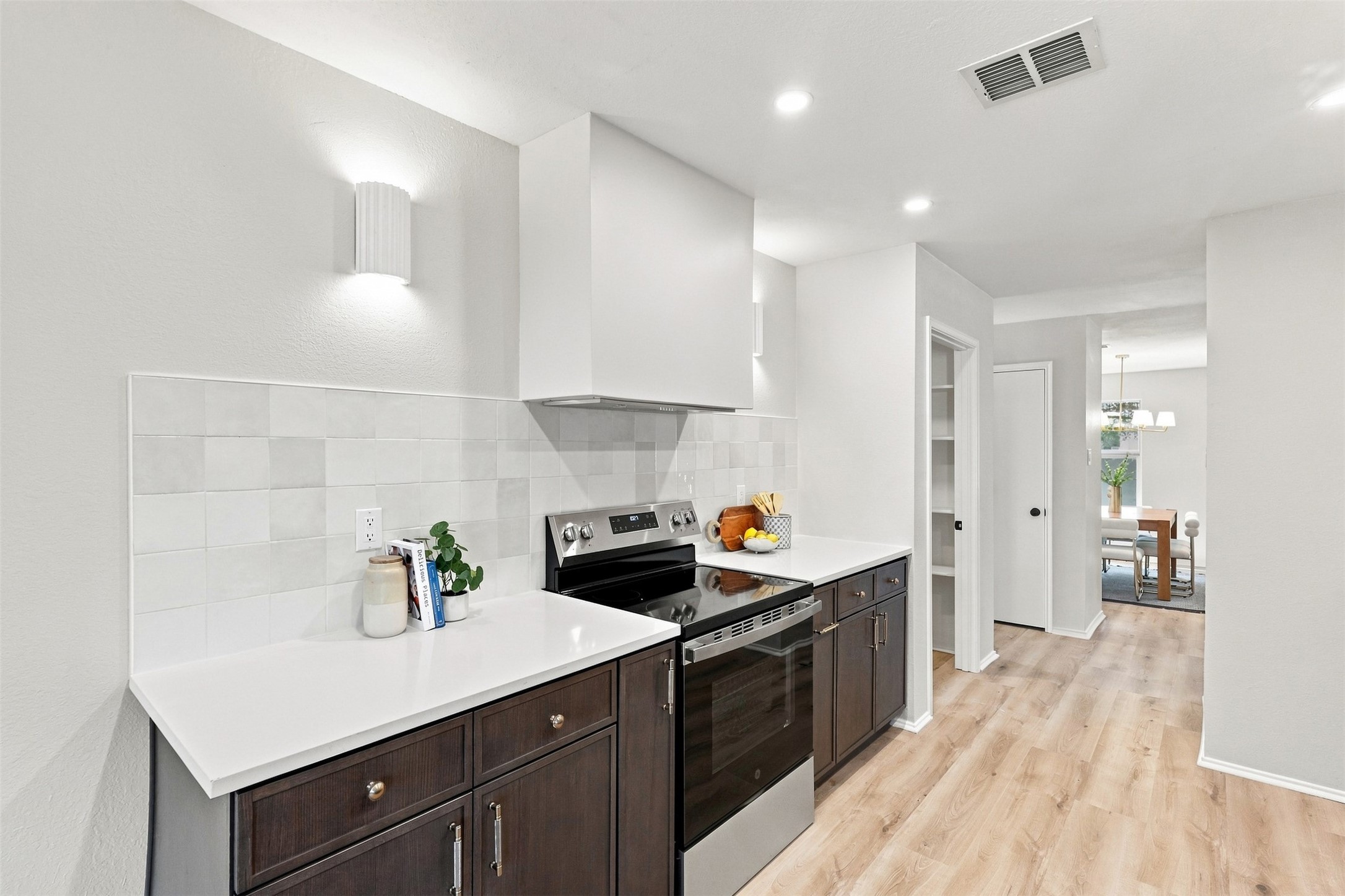 1406 Quail Meadow Drive