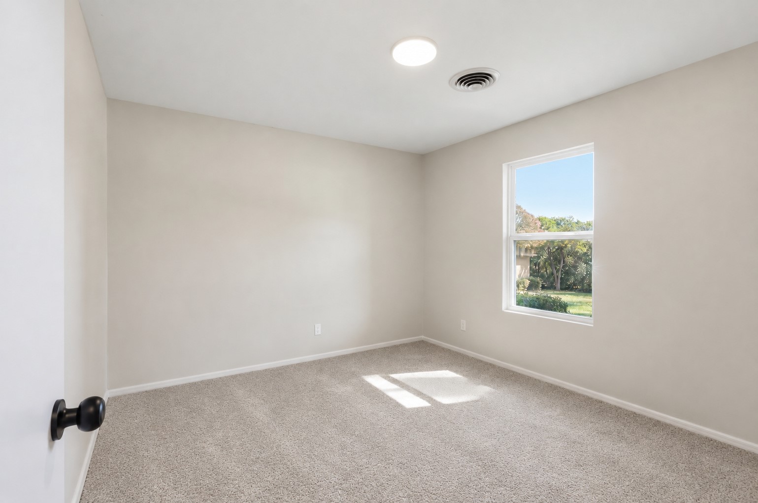 1521 Glenwick Drive