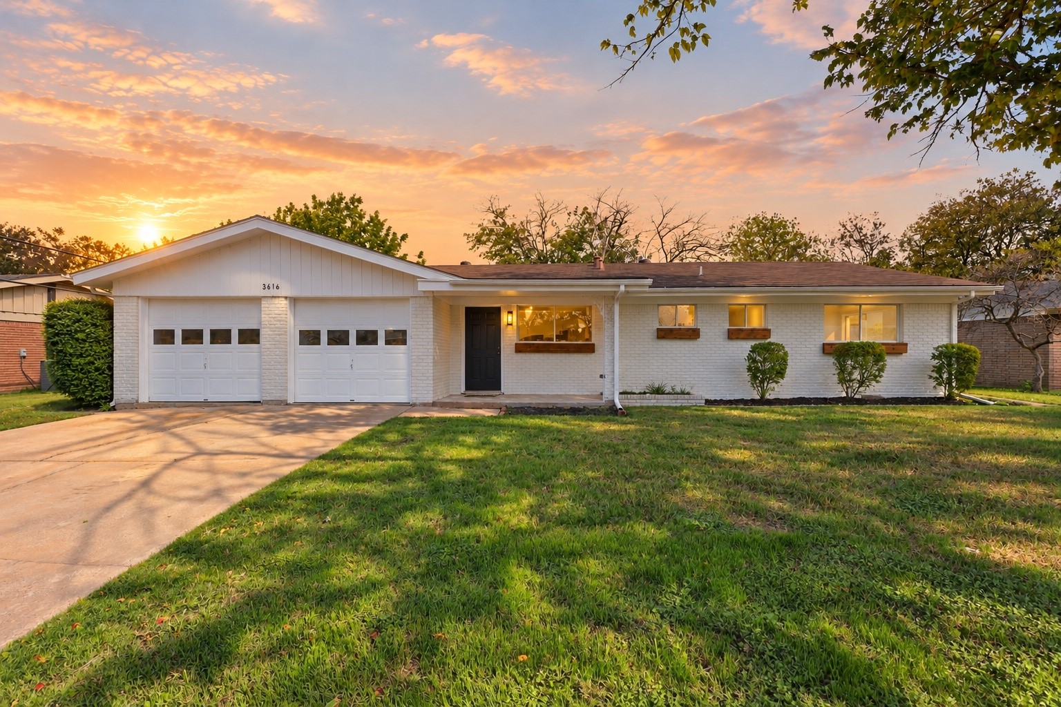 3616 Venice Drive